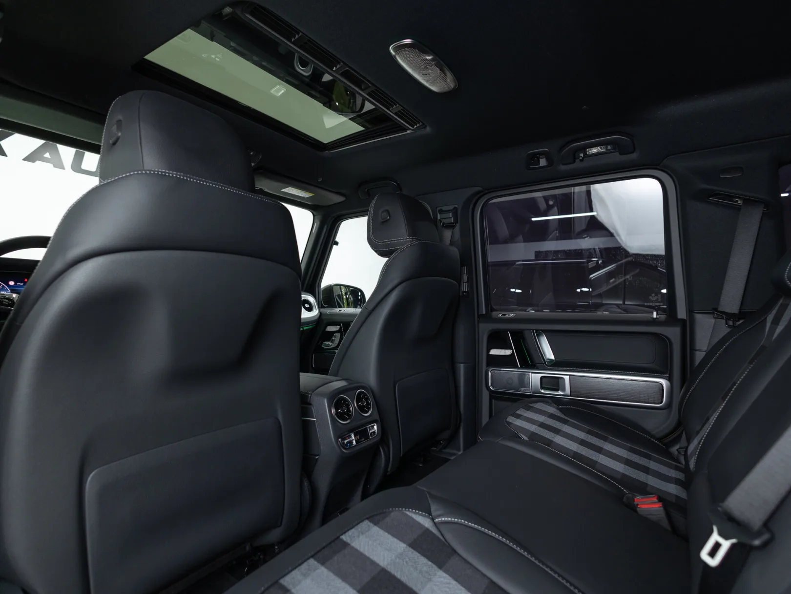 Mercedes-Benz G-Класс G 450 d Professional Line III (W465) Рестайлинг, 2025 — экстерьер, фото 29