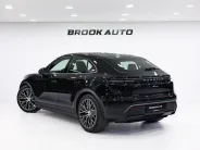 Porsche Macan Electric II, 2025 — экстерьер, фото 6
