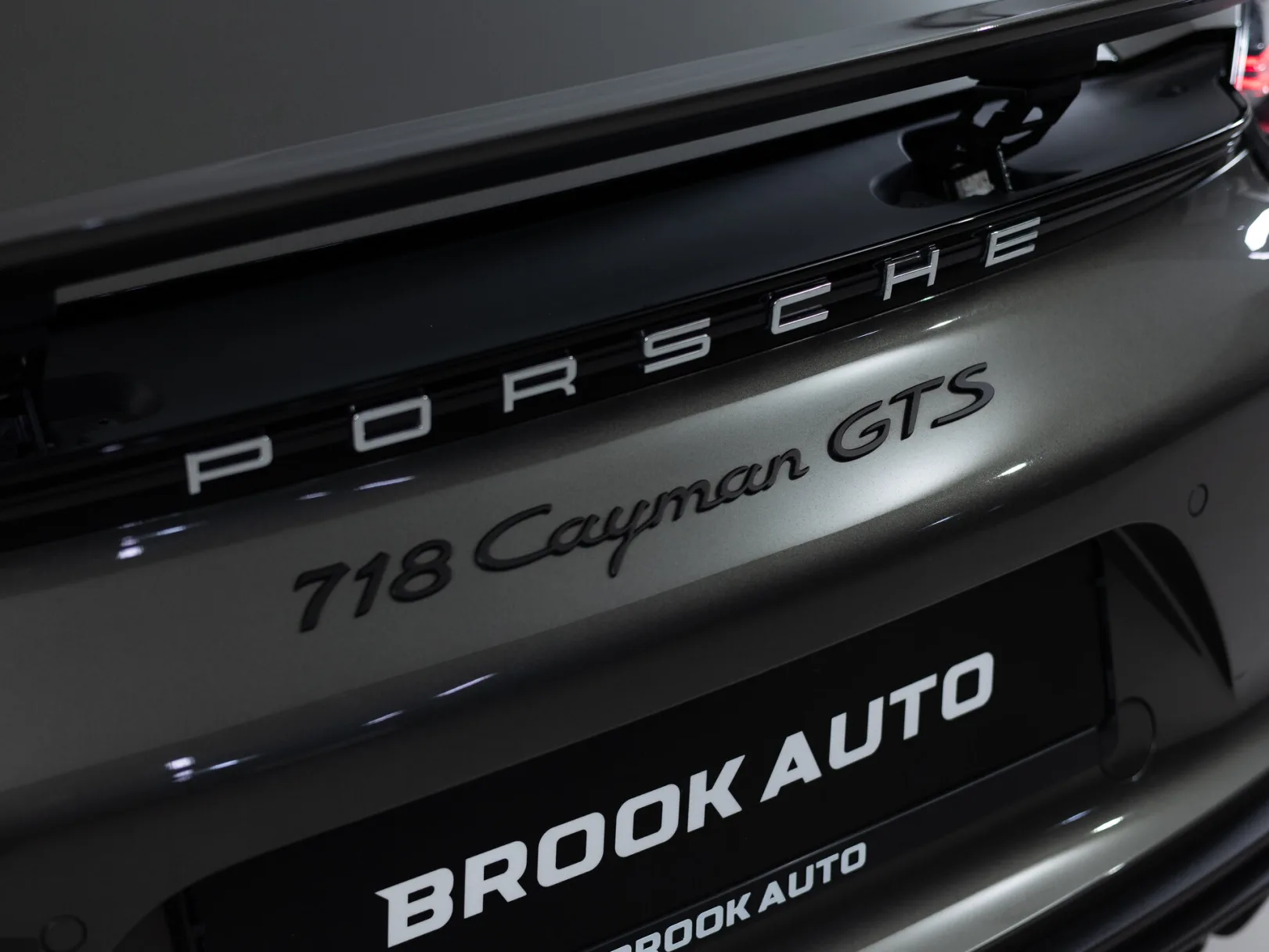 Porsche Cayman 718 Cayman GTS 4.0 III 718 (982), 2025 — экстерьер, фото 23