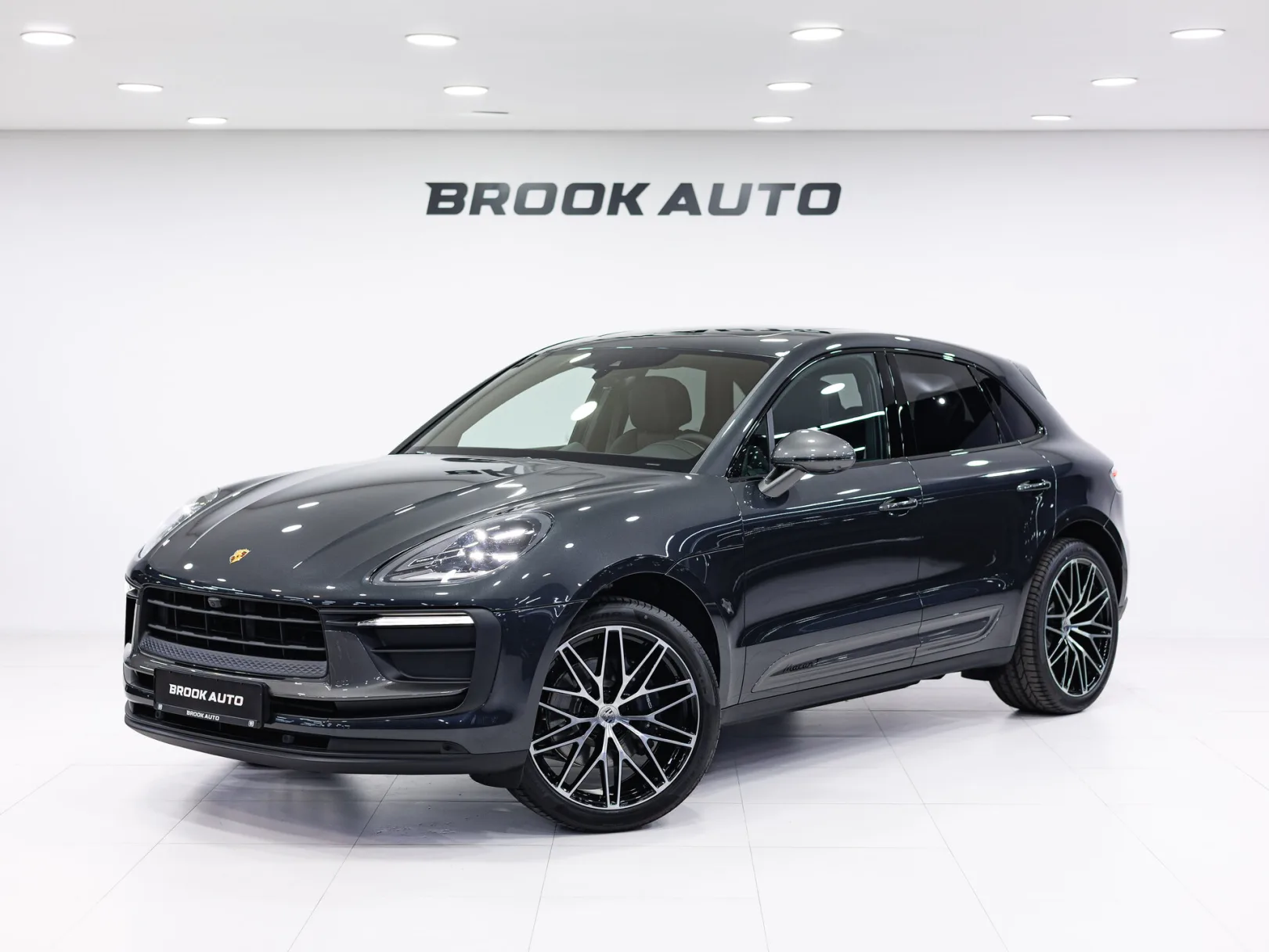 Porsche Macan T I Рестайлинг 2, 2025 — экстерьер, фото 1