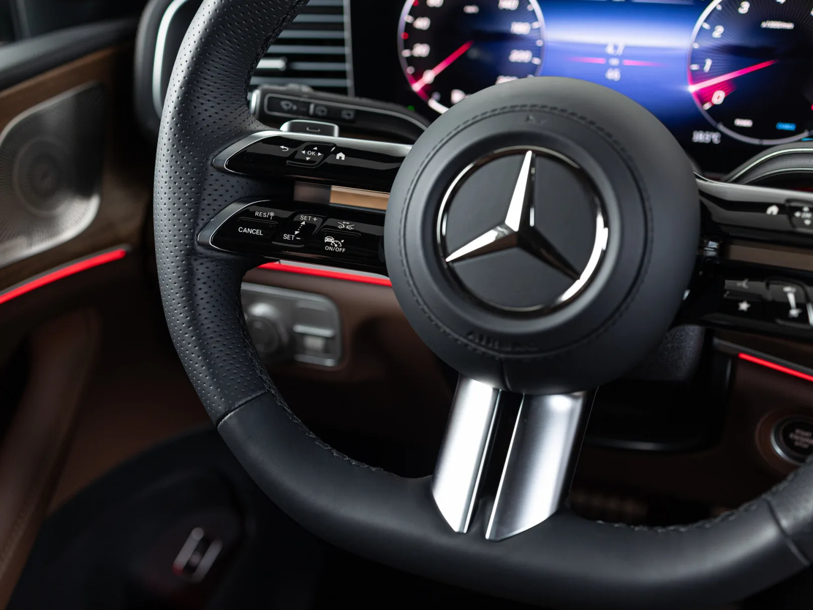 Mercedes-Benz GLS 450 4MATIC II (X167) Рестайлинг, 2025 — экстерьер, фото 16