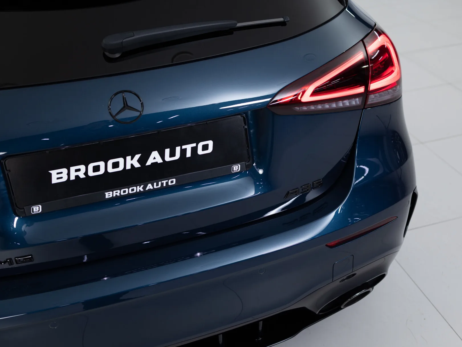 Mercedes-Benz A-Класс AMG A 35 4MATIC Особая Серия II (W177), 2019 — экстерьер, фото 35