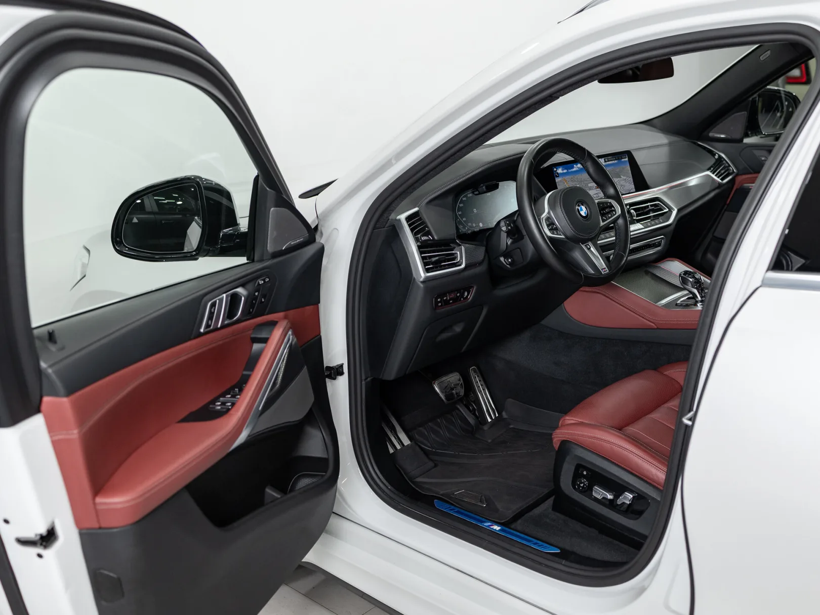 BMW X6 xDrive40i M Sport Pro III (G06), 2020 — экстерьер, фото 7