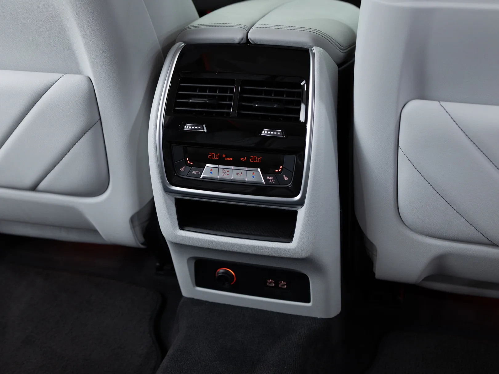 BMW XM I, 2023 — экстерьер, фото 30