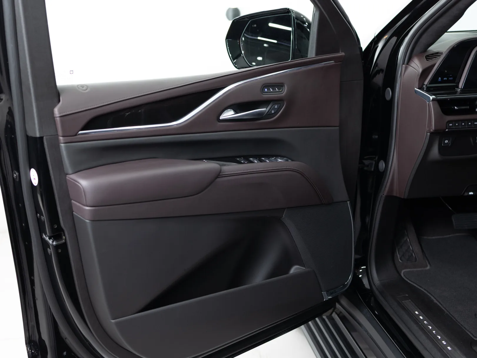 Cadillac Escalade Sport Platinum V, 2024 — экстерьер, фото 8