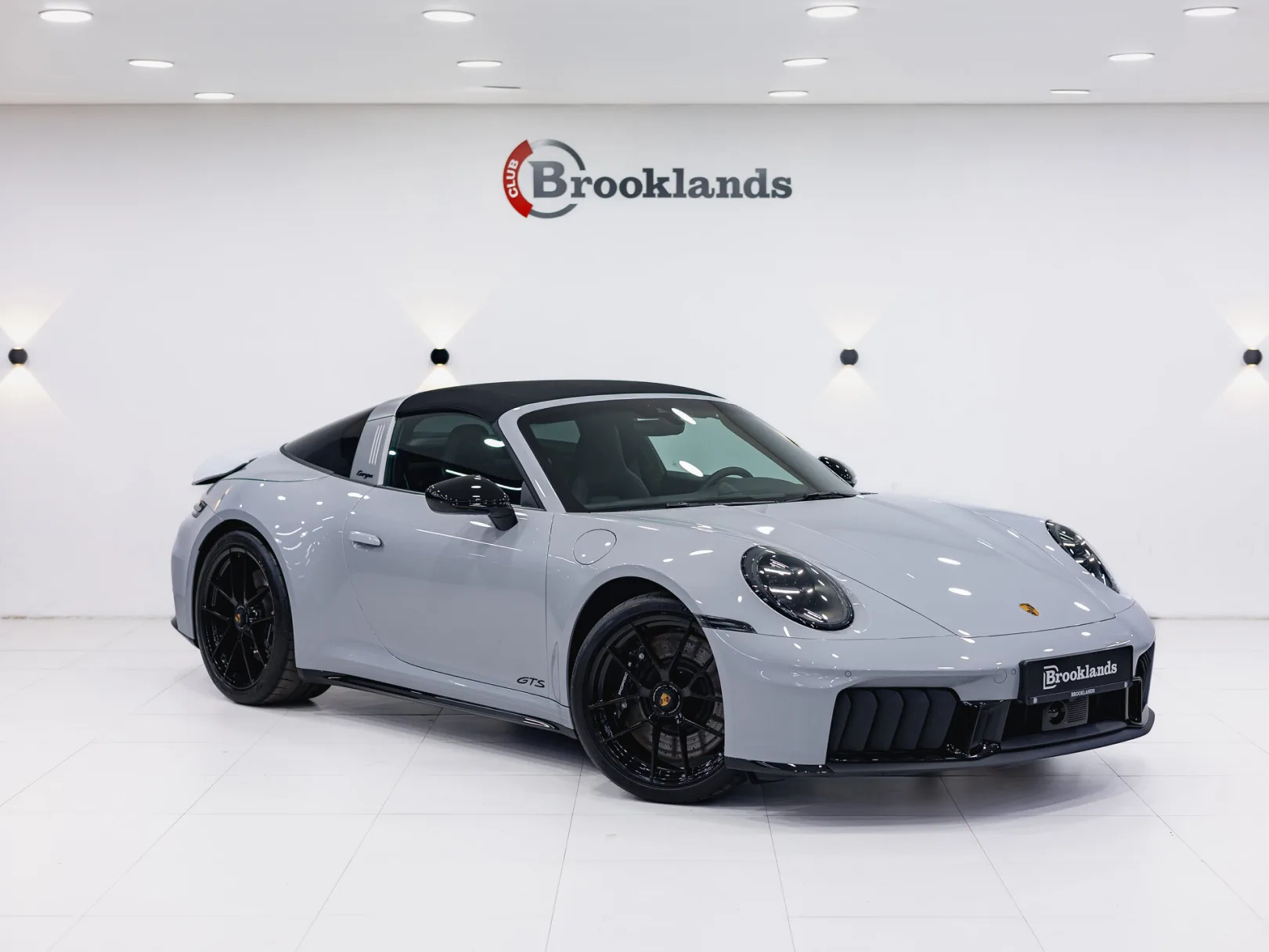 Porsche 911 Targa 4 GTS VIII (992) Рестайлинг, 2025 — экстерьер, фото 6
