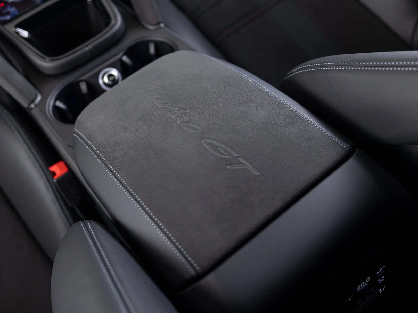 Porsche Cayenne Turbo GT III Рестайлинг, 2025 — экстерьер, фото 20
