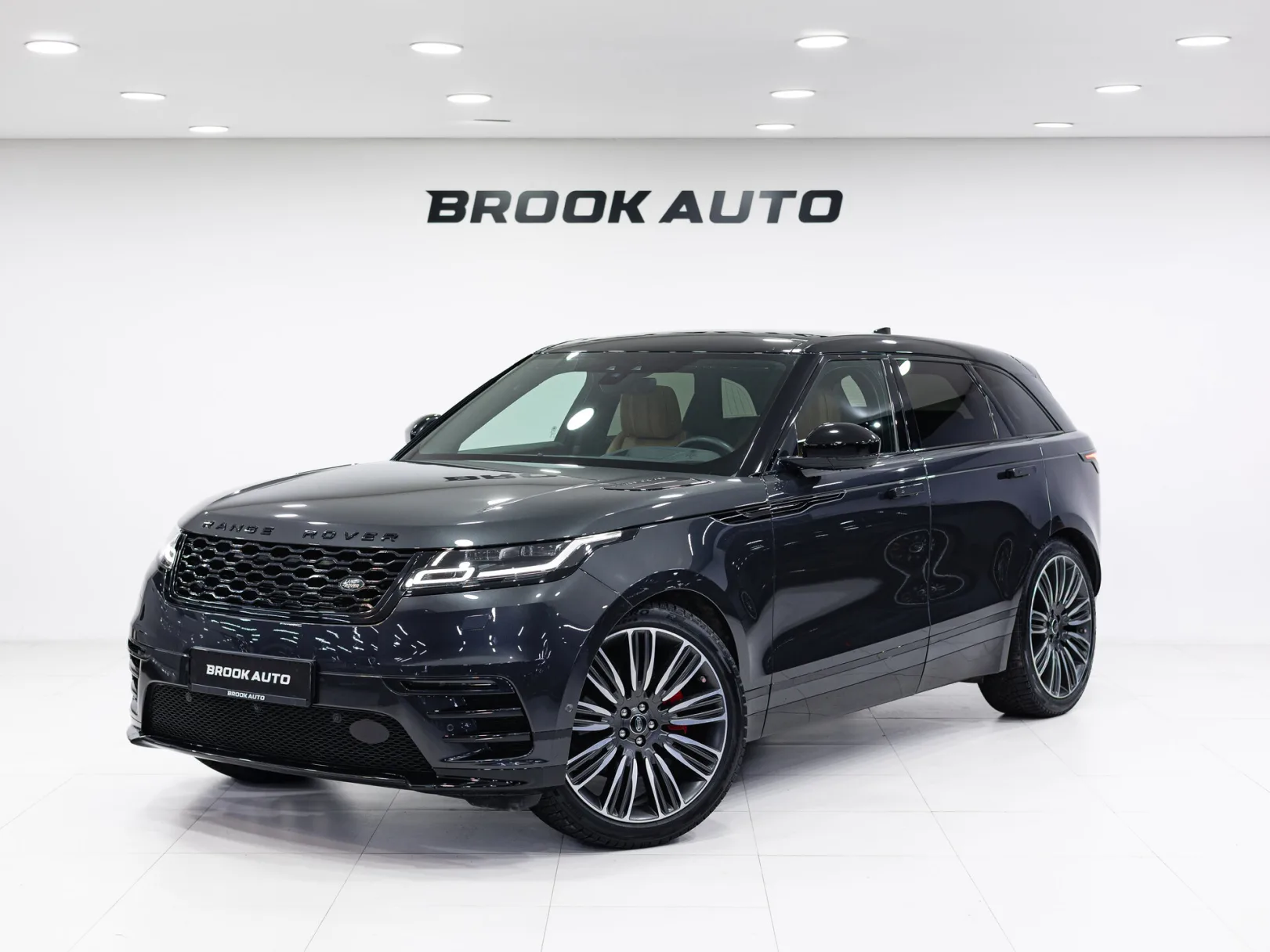 Land Rover Range Rover Velar R-Dynamic HSE I, 2018 — экстерьер, фото 1