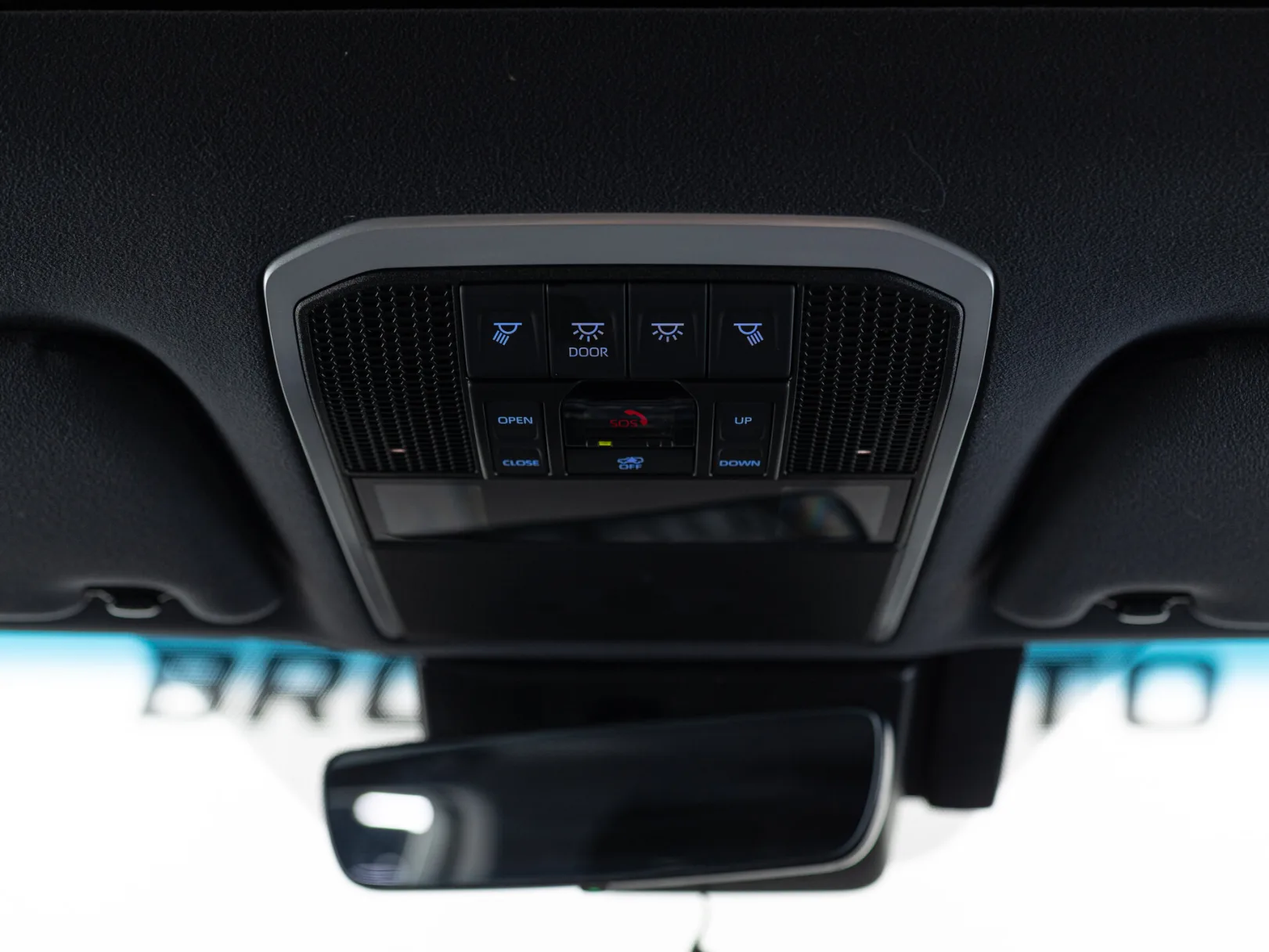 Toyota Land Cruiser 70th Anniversary 300 Series, 2021 — экстерьер, фото 19