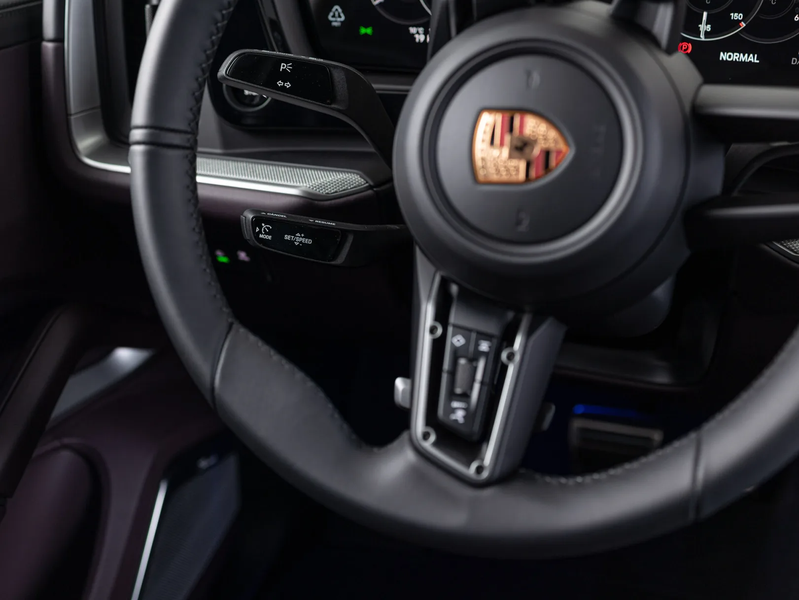 Porsche Cayenne GTS III Рестайлинг, 2025 — экстерьер, фото 16