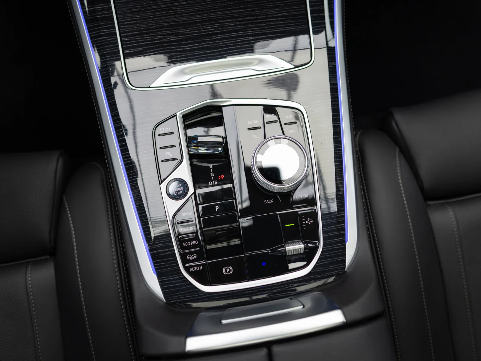 BMW X5 xDrive30d M Sport Pro IV (G05/G18) Рестайлинг, 2026 — экстерьер, фото 18