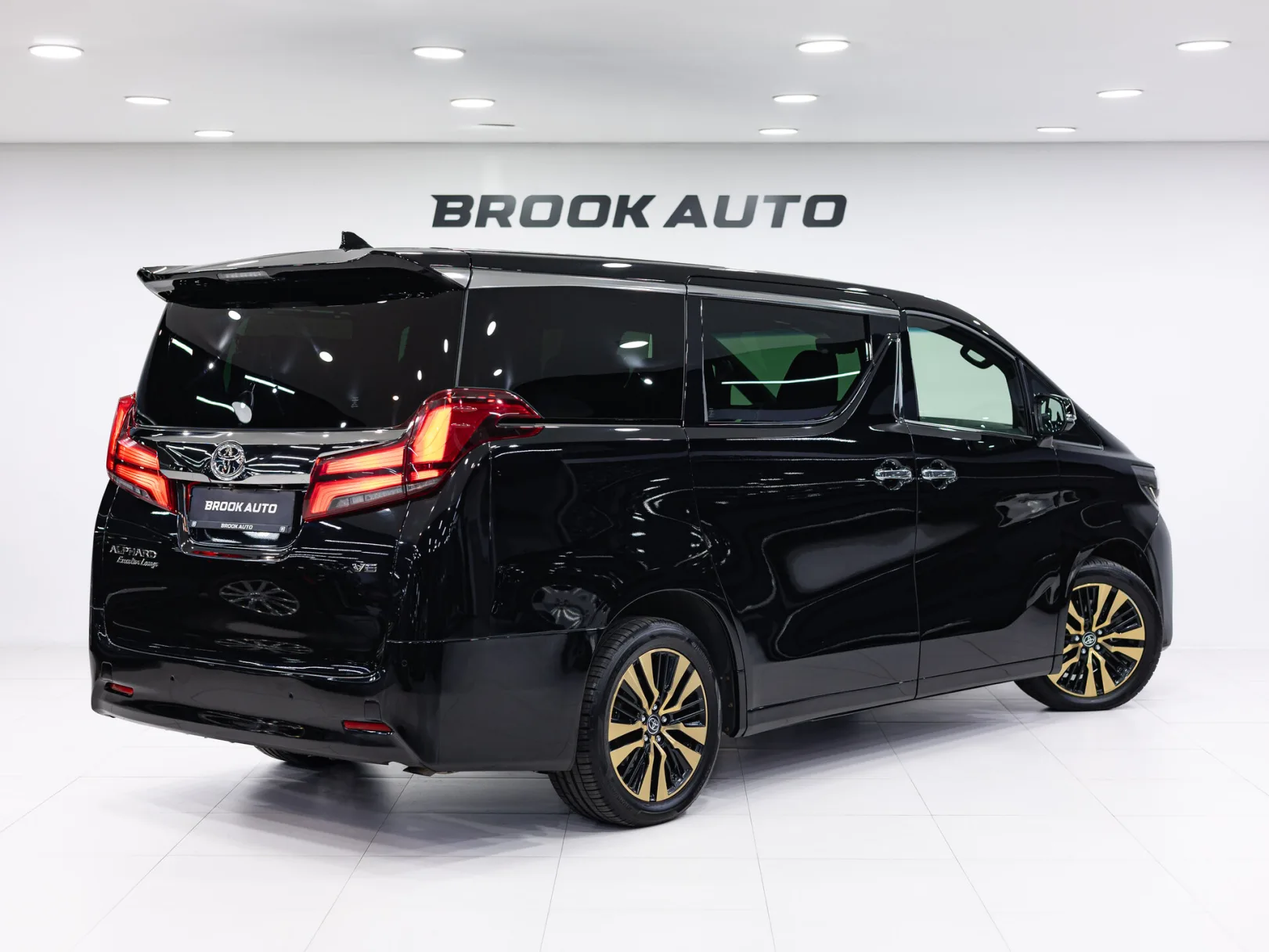 Toyota Alphard Executive Lounge III Рестайлинг, 2021 — экстерьер, фото 4