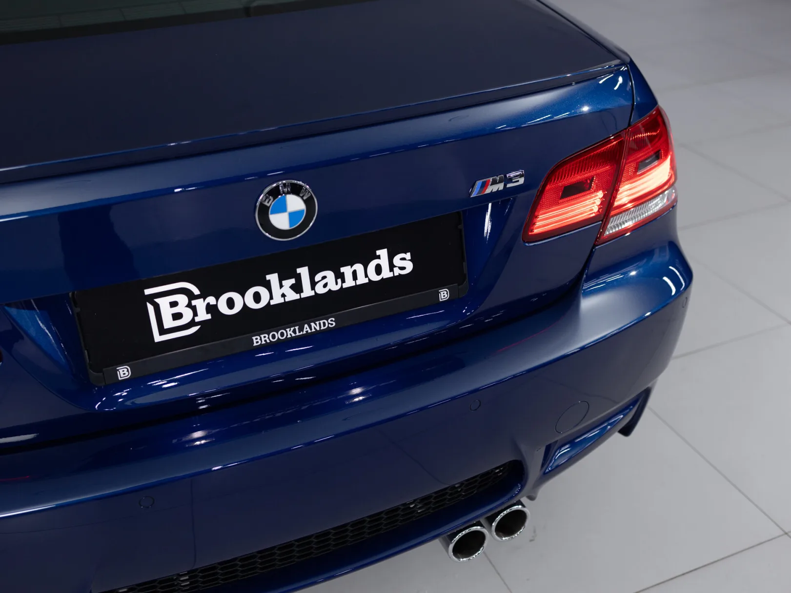 BMW M3 IV (E90), 2009 — экстерьер, фото 35