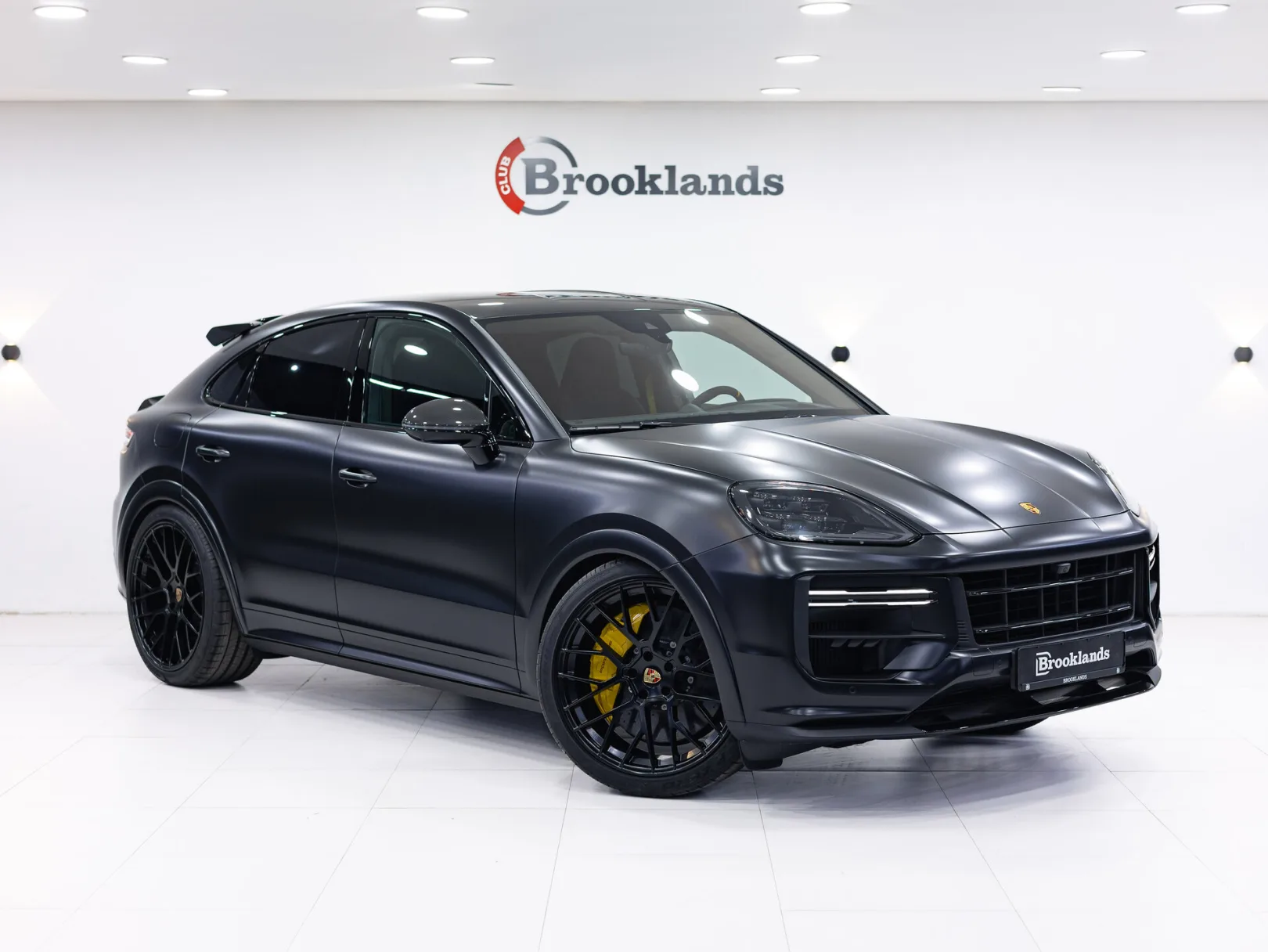 Porsche Cayenne Turbo GT III Рестайлинг, 2023 — экстерьер, фото 3