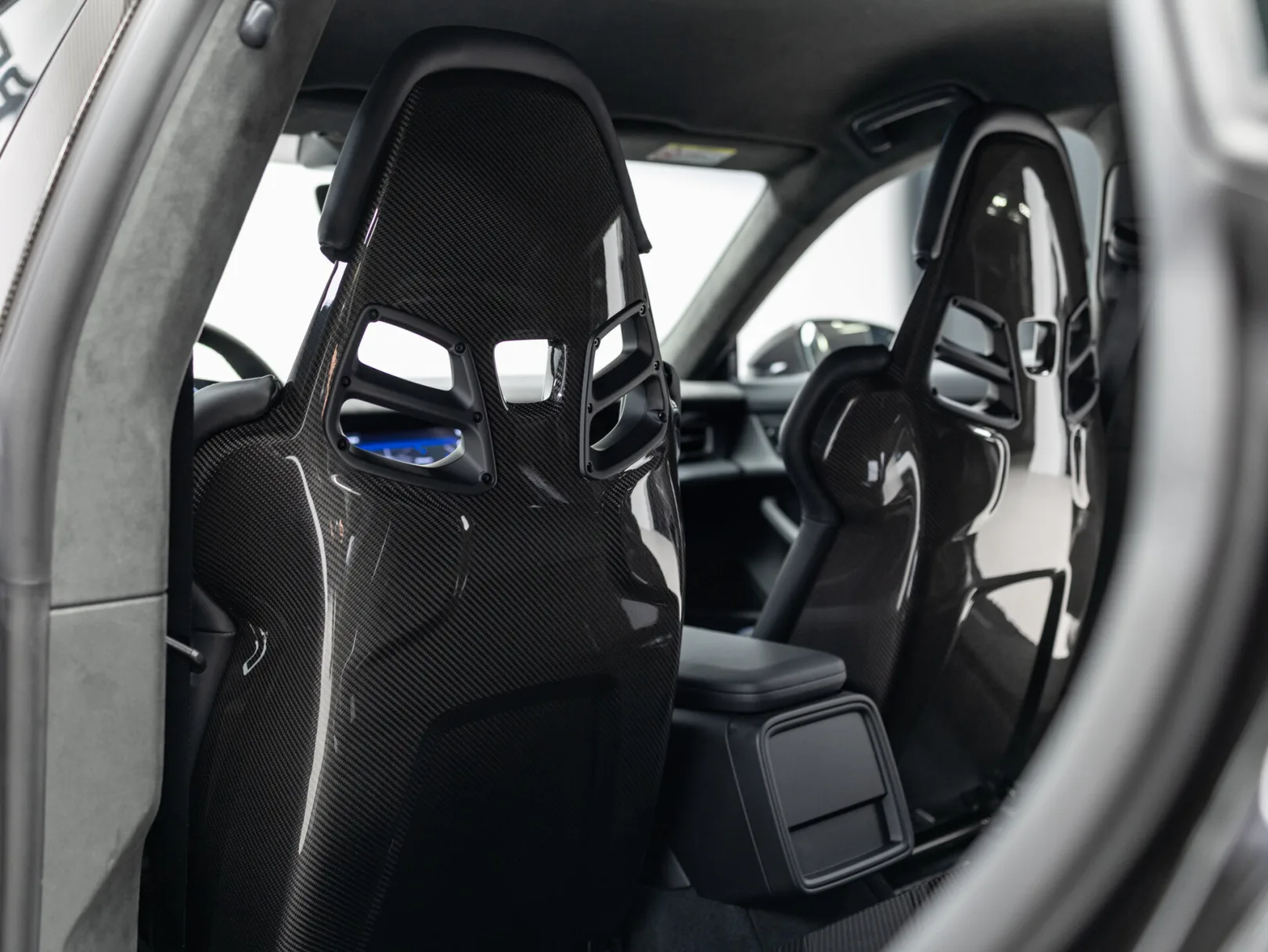 Porsche Taycan Turbo GT Weissach I Рестайлинг, 2024 — экстерьер, фото 29