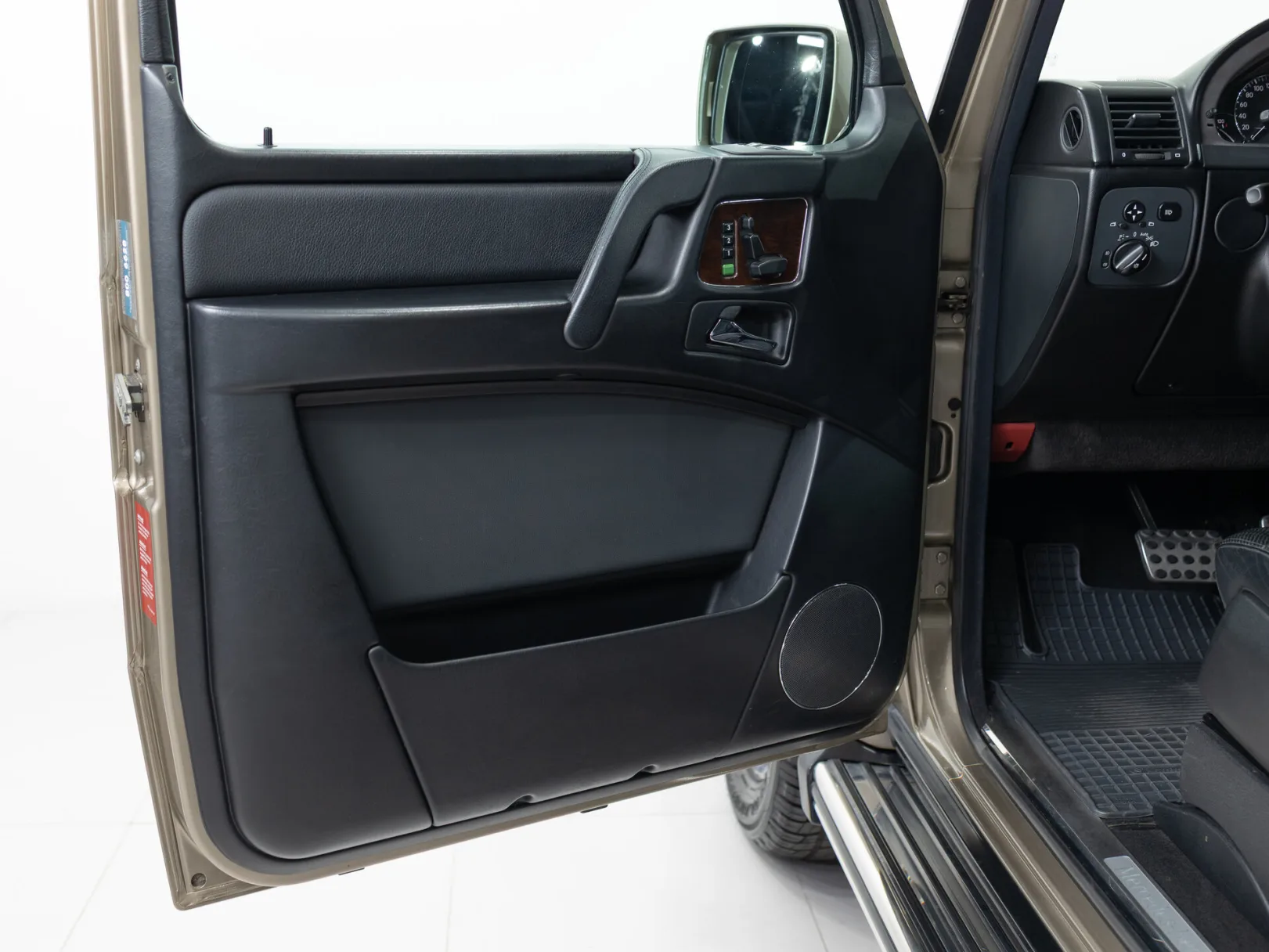 Mercedes-Benz G-Класс G 500 II (W463) Рестайлинг 2, 2011 — экстерьер, фото 8