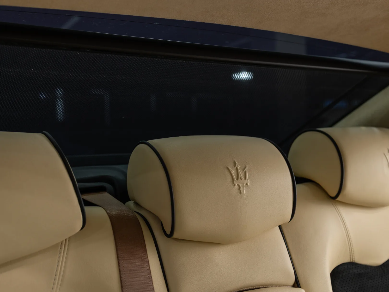 Maserati Quattroporte V Рестайлинг, 2011 — экстерьер, фото 27
