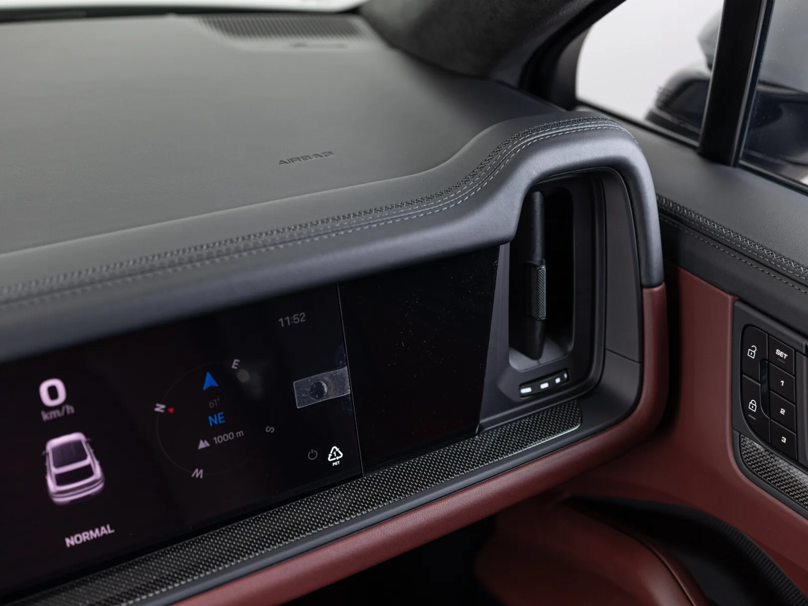 Porsche Cayenne GTS Coupé III Рестайлинг, 2025 — экстерьер, фото 21