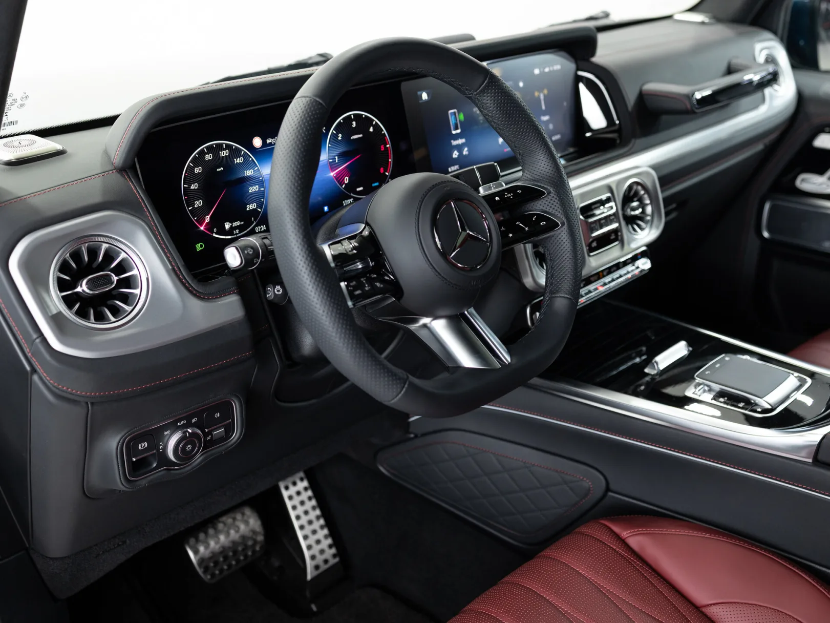 Mercedes-Benz G-Класс G 450 d AMG Line III (W465) Рестайлинг, 2025 — экстерьер, фото 10