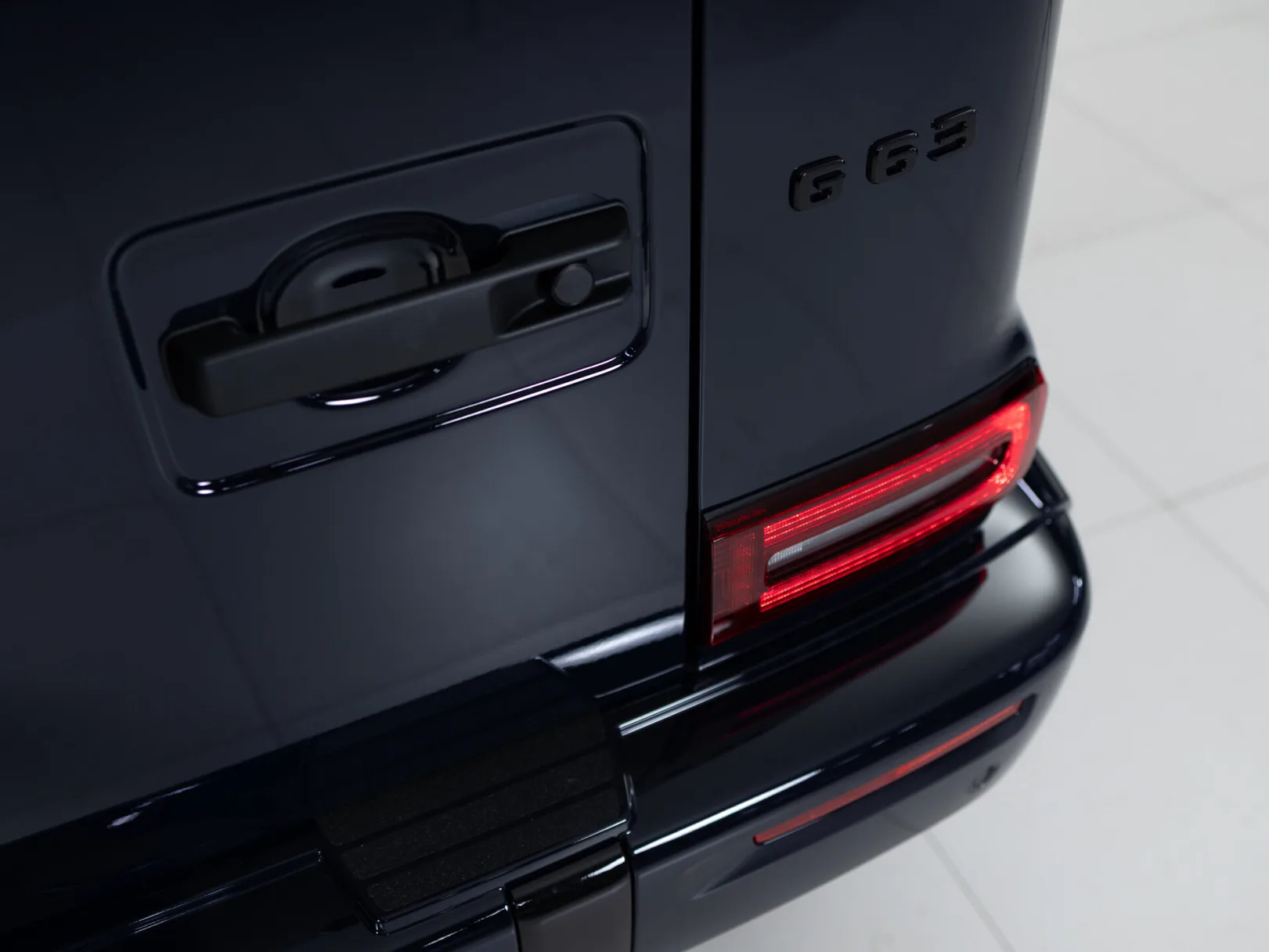 Mercedes-Benz G-Класс AMG G 63 II (W465) Рестайлинг, 2025 — экстерьер, фото 39