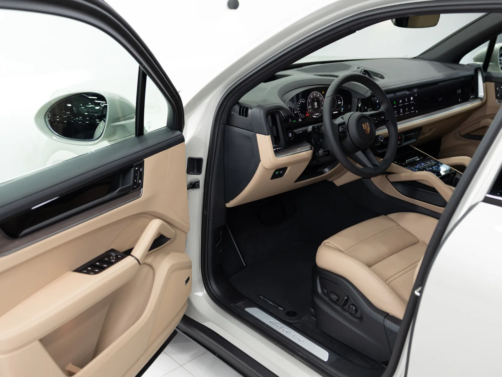 Porsche Cayenne Базовая III Рестайлинг, 2025 — экстерьер, фото 7