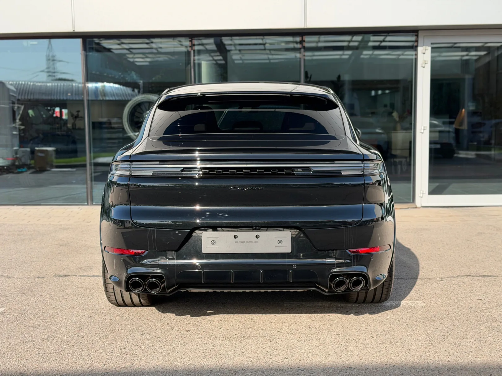 Porsche Cayenne Coupé III Рестайлинг, 2026 — экстерьер, фото 5