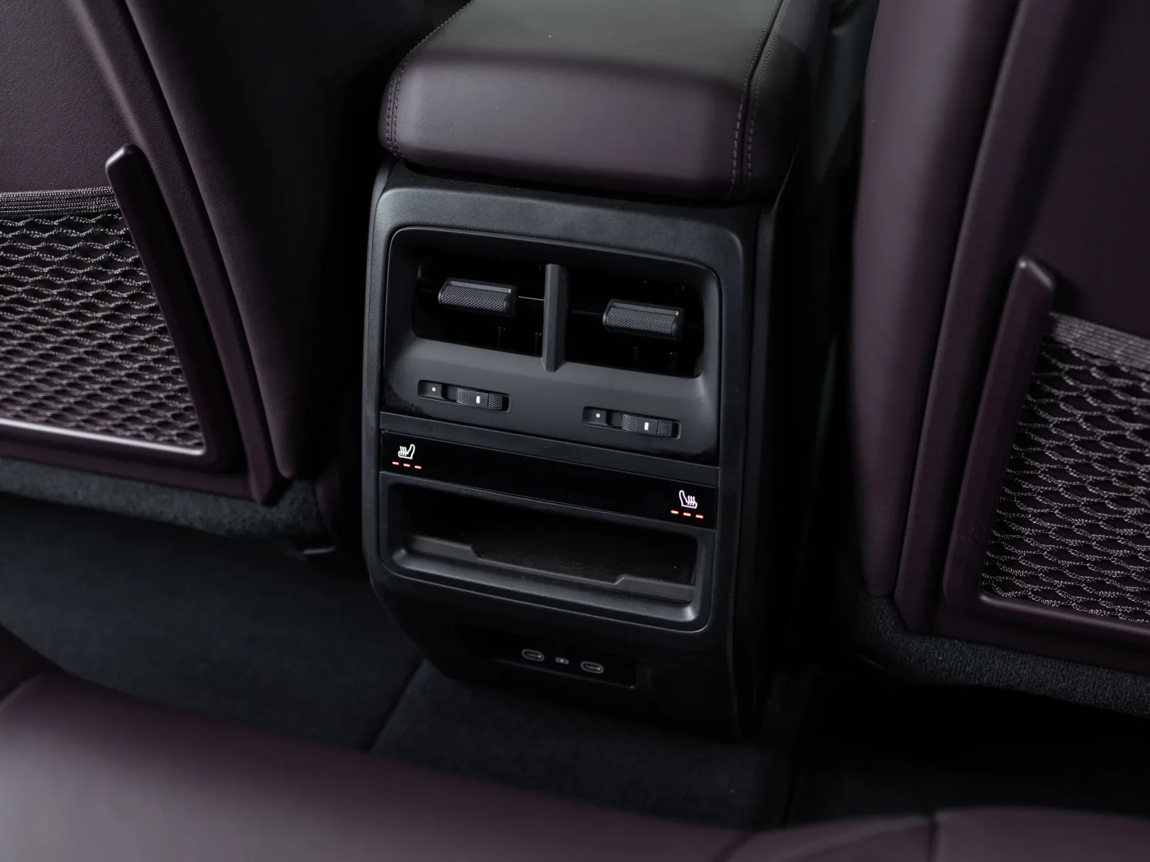 Porsche Macan Electric II, 2025 — экстерьер, фото 29