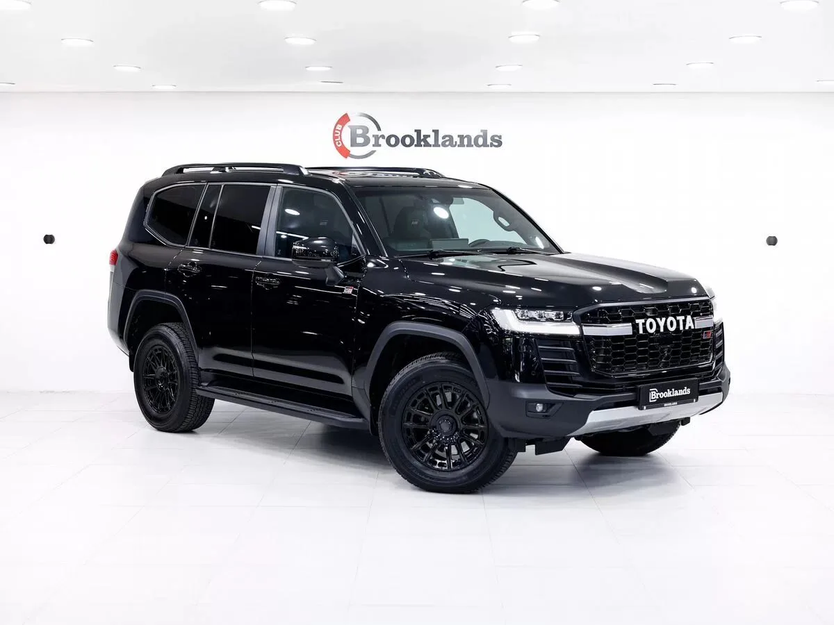 Toyota Land Cruiser 300 Series, 2021 — экстерьер, фото 3