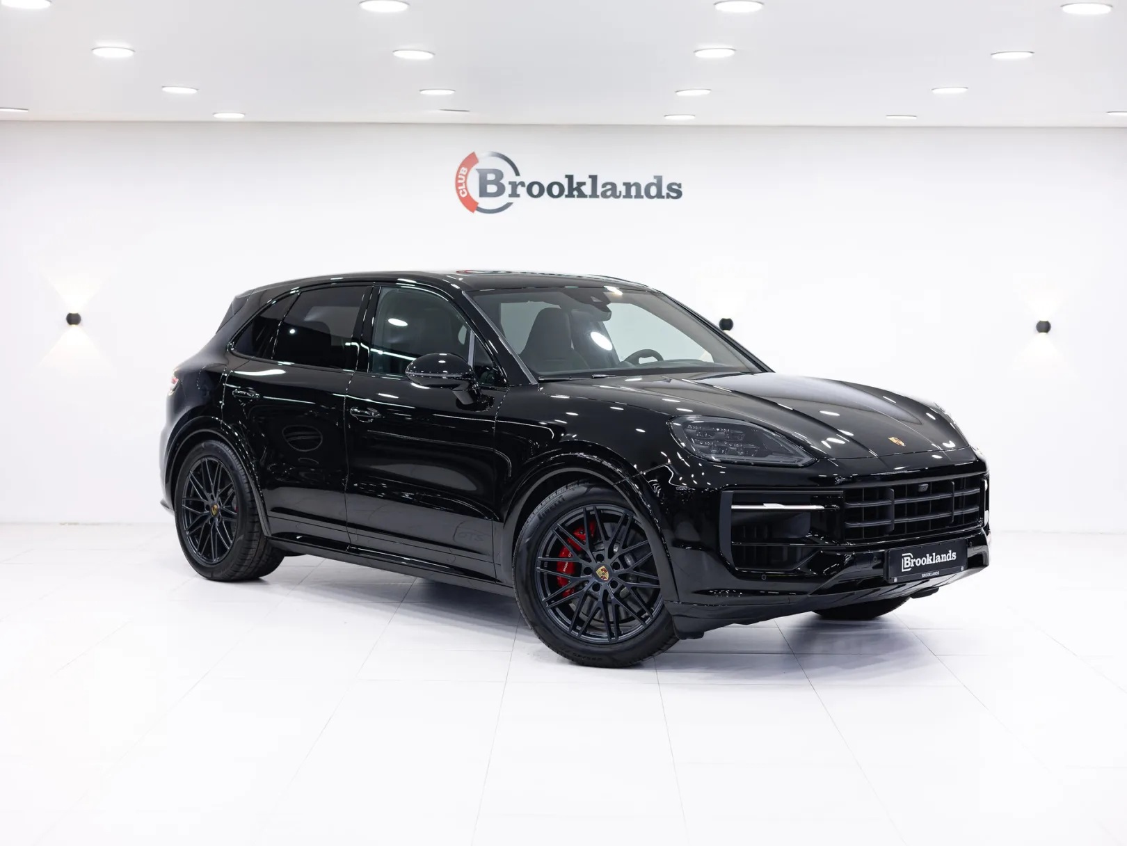 Porsche Cayenne GTS III Рестайлинг, 2024 — экстерьер, фото 3