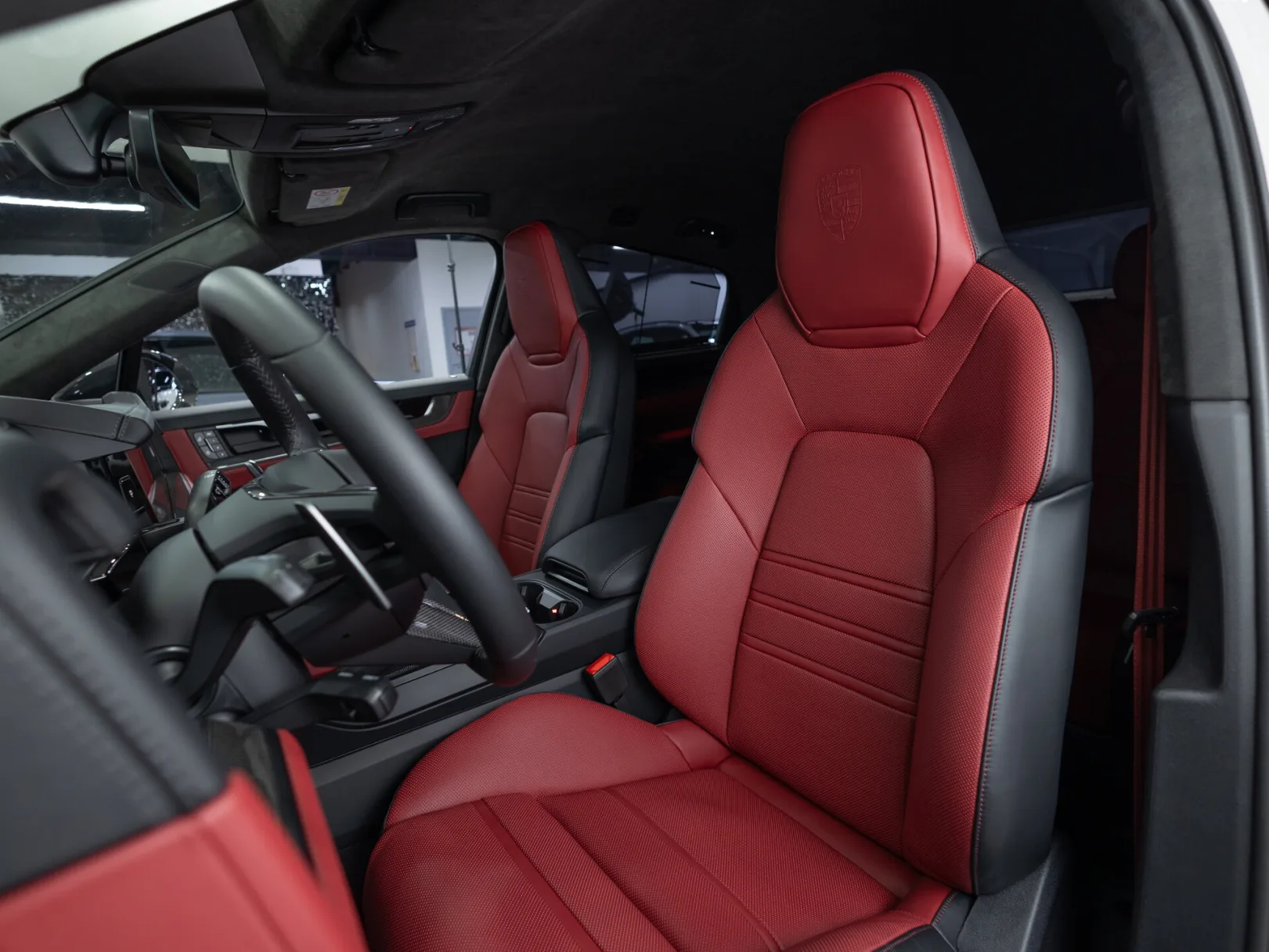 Porsche Cayenne Turbo GT III Рестайлинг, 2025 — экстерьер, фото 11
