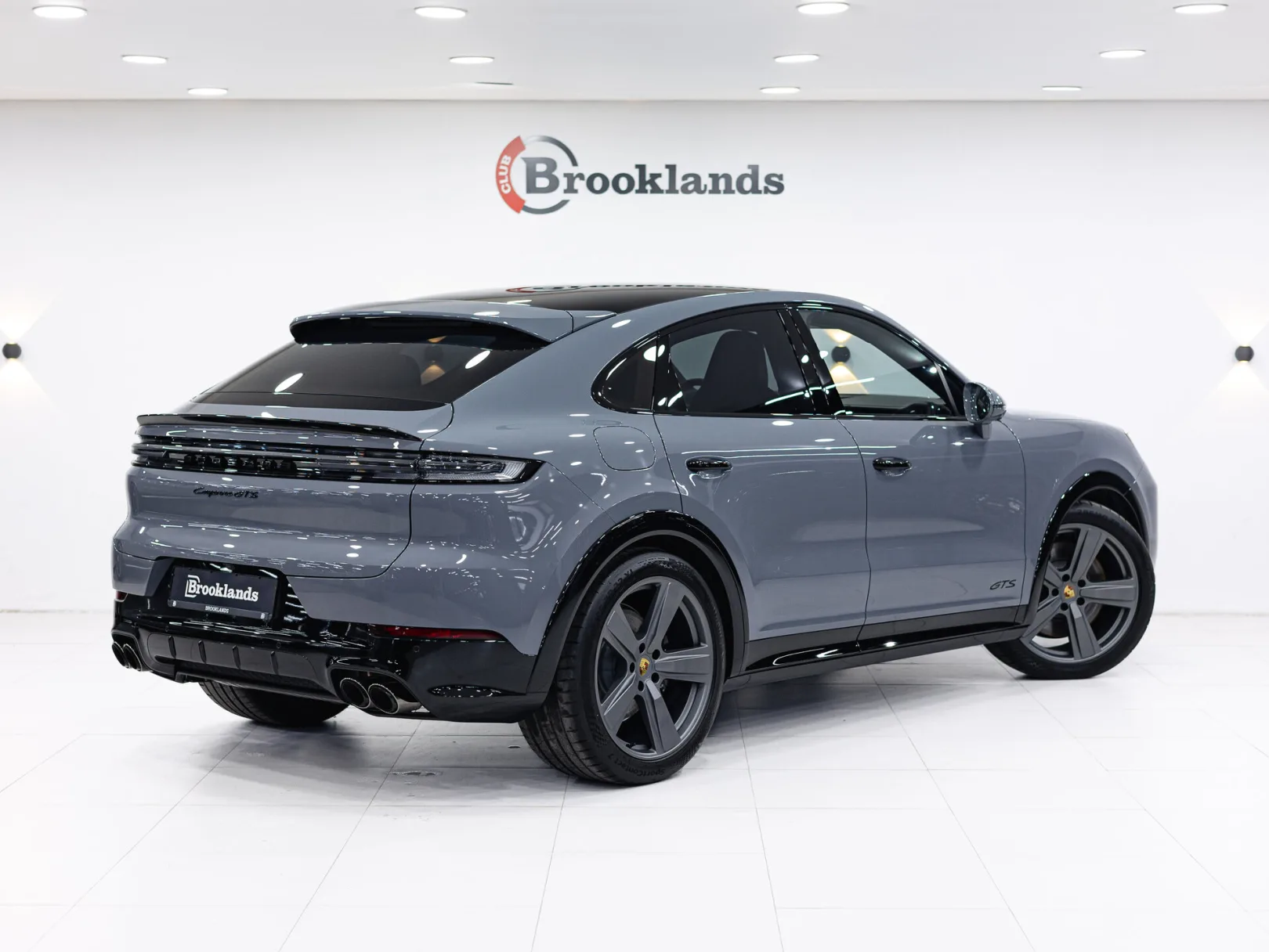 Porsche Cayenne GTS Coupé III Рестайлинг, 2024 — экстерьер, фото 4