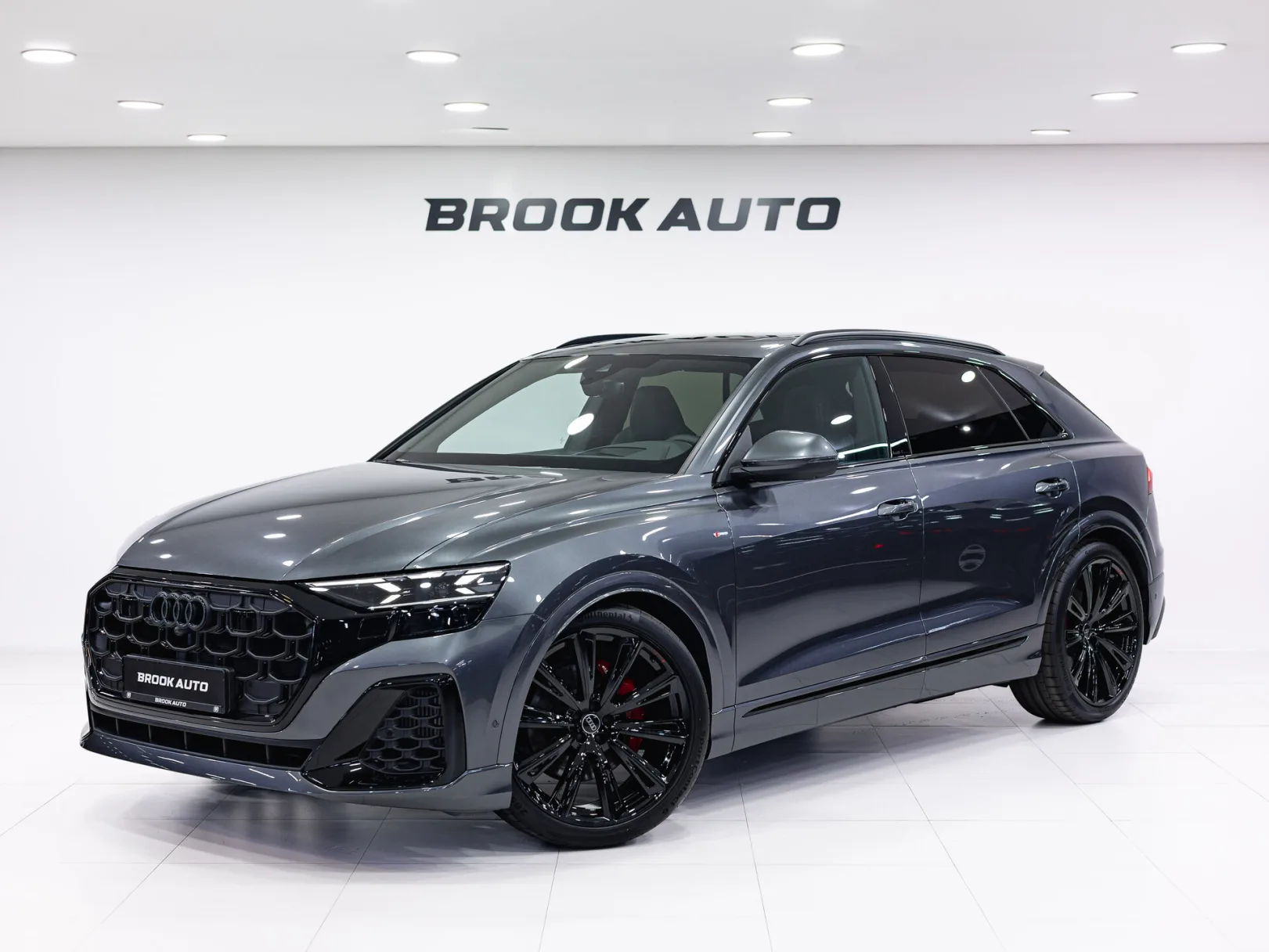 Audi Q8 55 TFSI I (4M) Рестайлинг, 2025 — экстерьер, фото 1