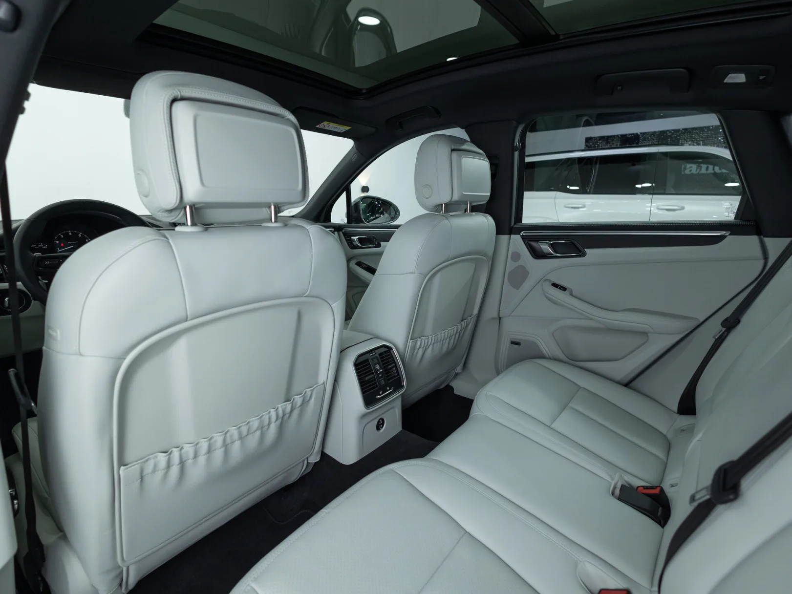Porsche Macan T I Рестайлинг 2, 2025 — экстерьер, фото 24