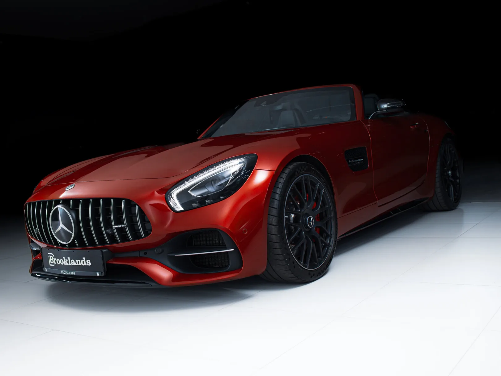 Mercedes-Benz AMG GT I Рестайлинг, 2017 — экстерьер, фото 34
