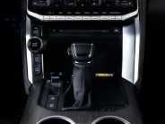 Toyota Land Cruiser 300 Series, 2021 — экстерьер, фото 16