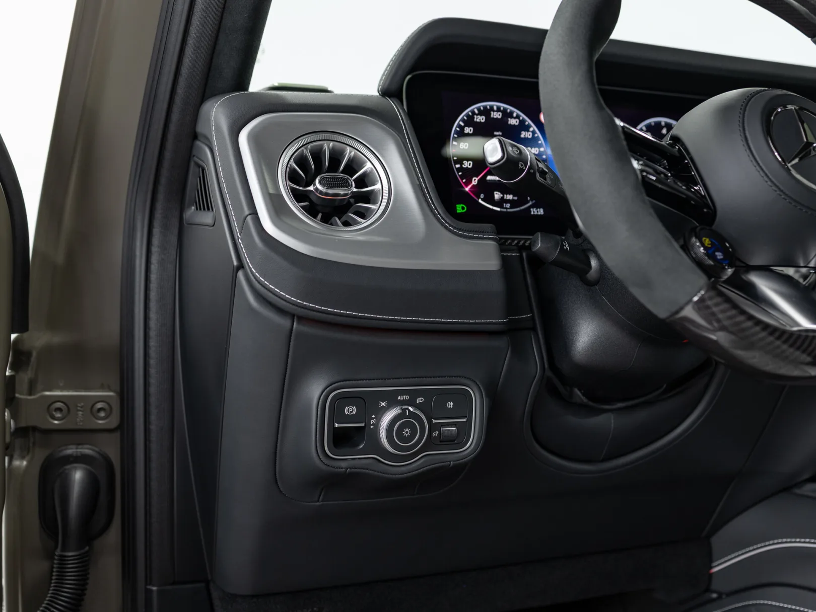 Mercedes-Benz G-Класс AMG G 63 II (W465) Рестайлинг, 2025 — экстерьер, фото 14