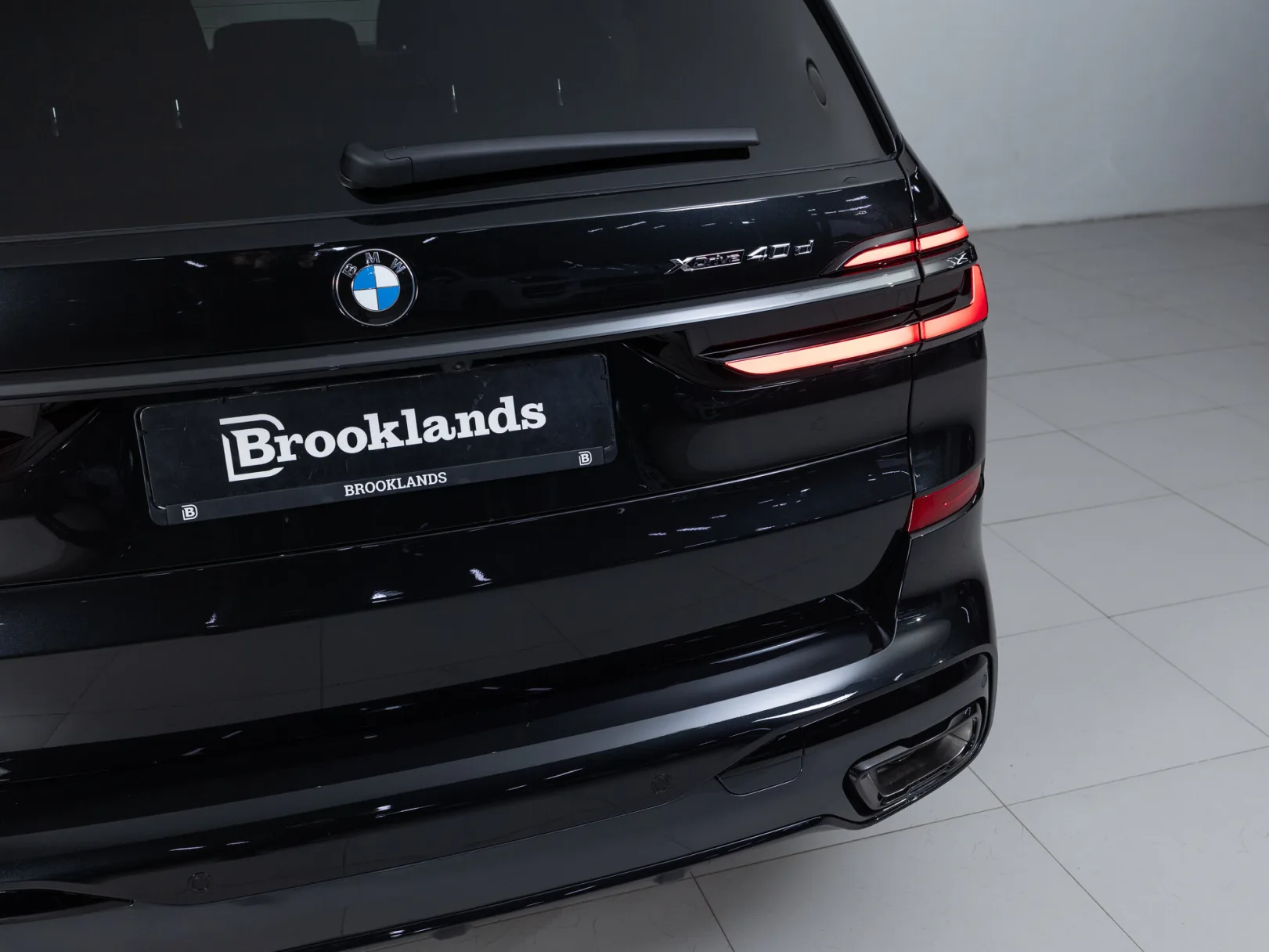 BMW X7 I (G07) Рестайлинг, 2024 — экстерьер, фото 36
