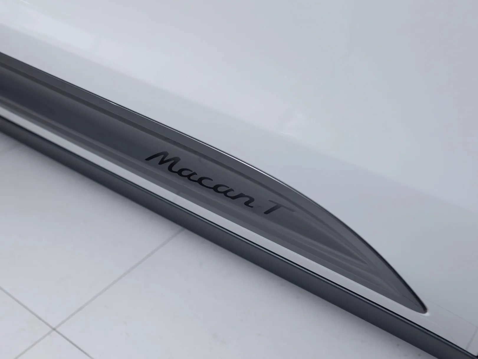 Porsche Macan T I Рестайлинг 2, 2025 — экстерьер, фото 29