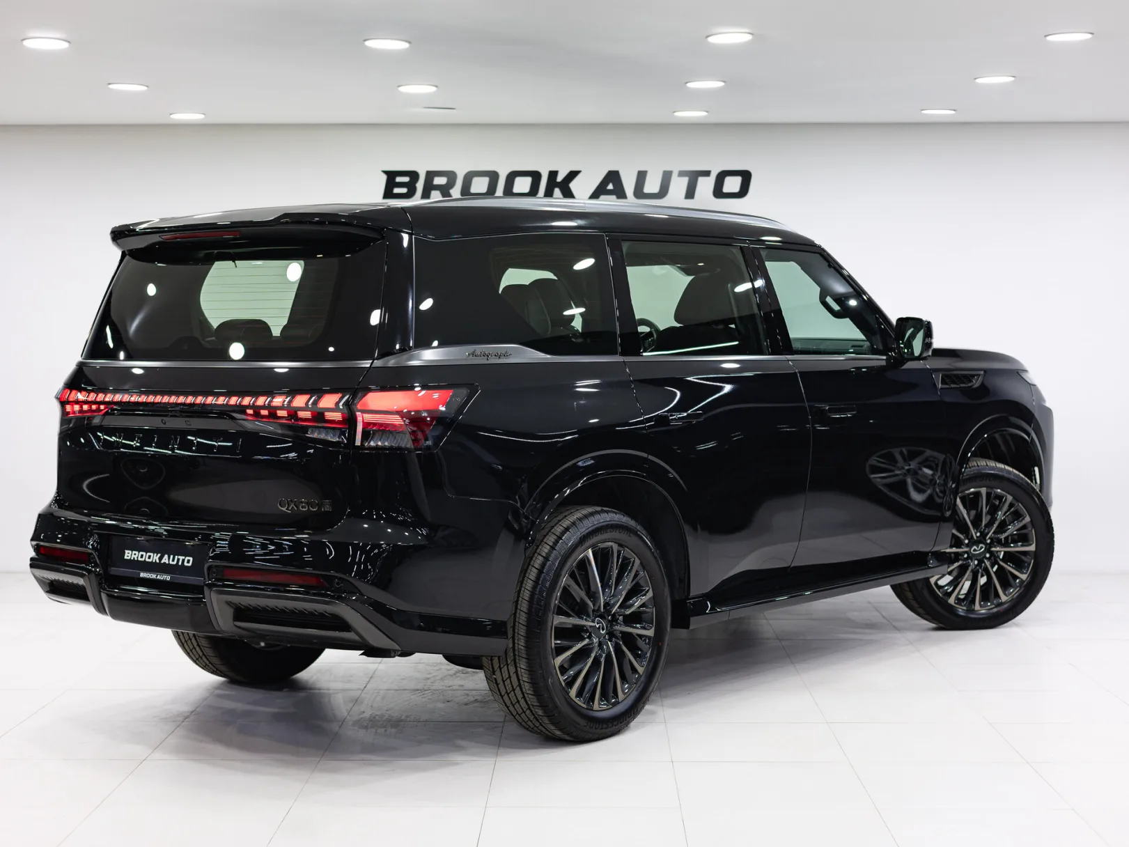 Infiniti QX80 Autograph II, 2026 — экстерьер, фото 4