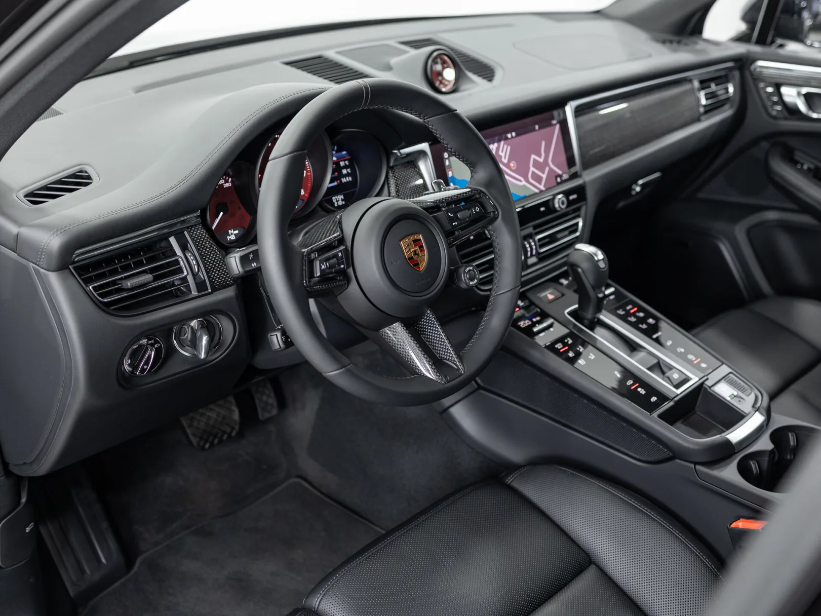 Porsche Macan T I Рестайлинг 2, 2026 — экстерьер, фото 10