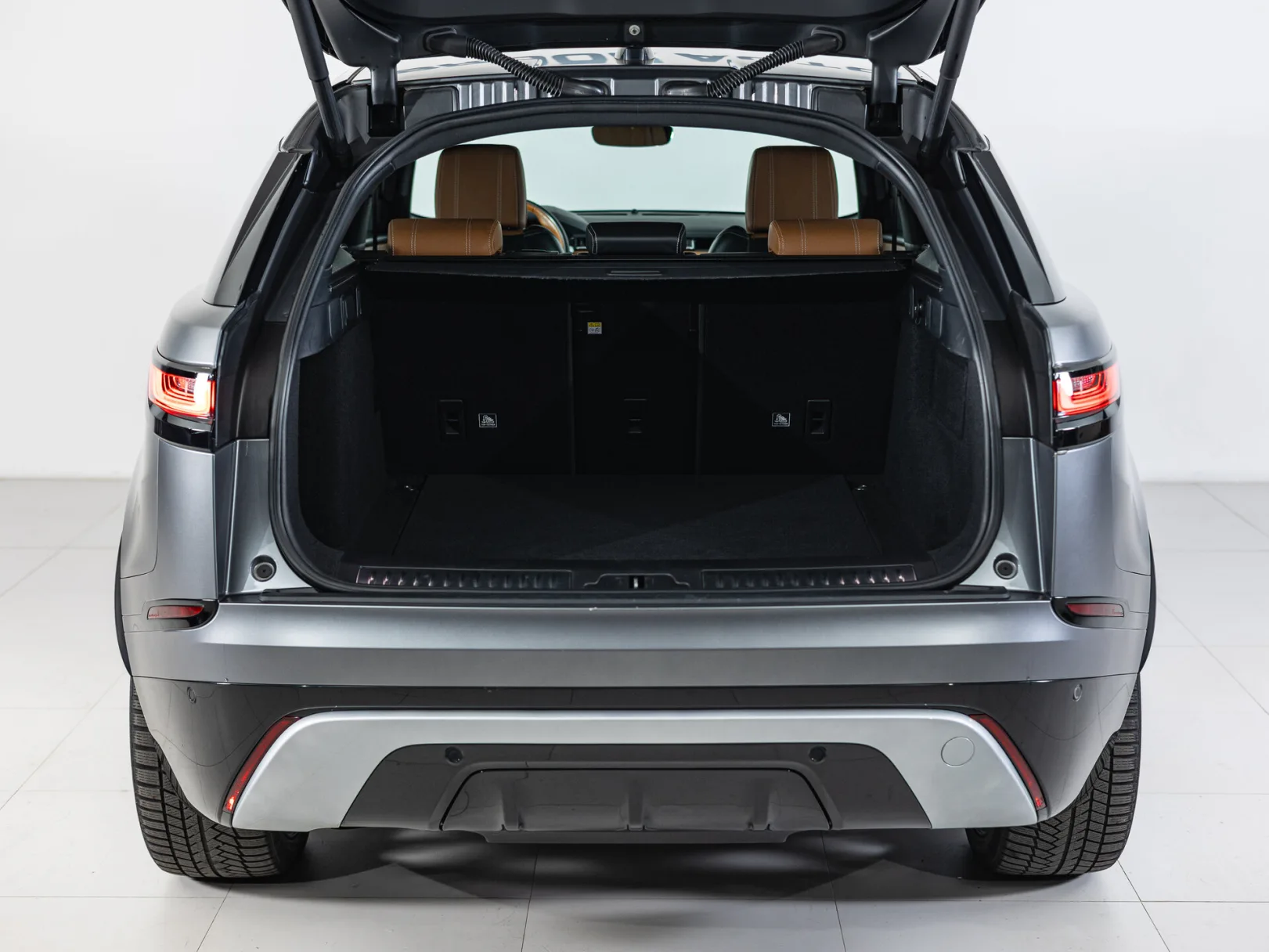 Land Rover Range Rover Velar R-Dynamic Base I, 2019 — экстерьер, фото 29