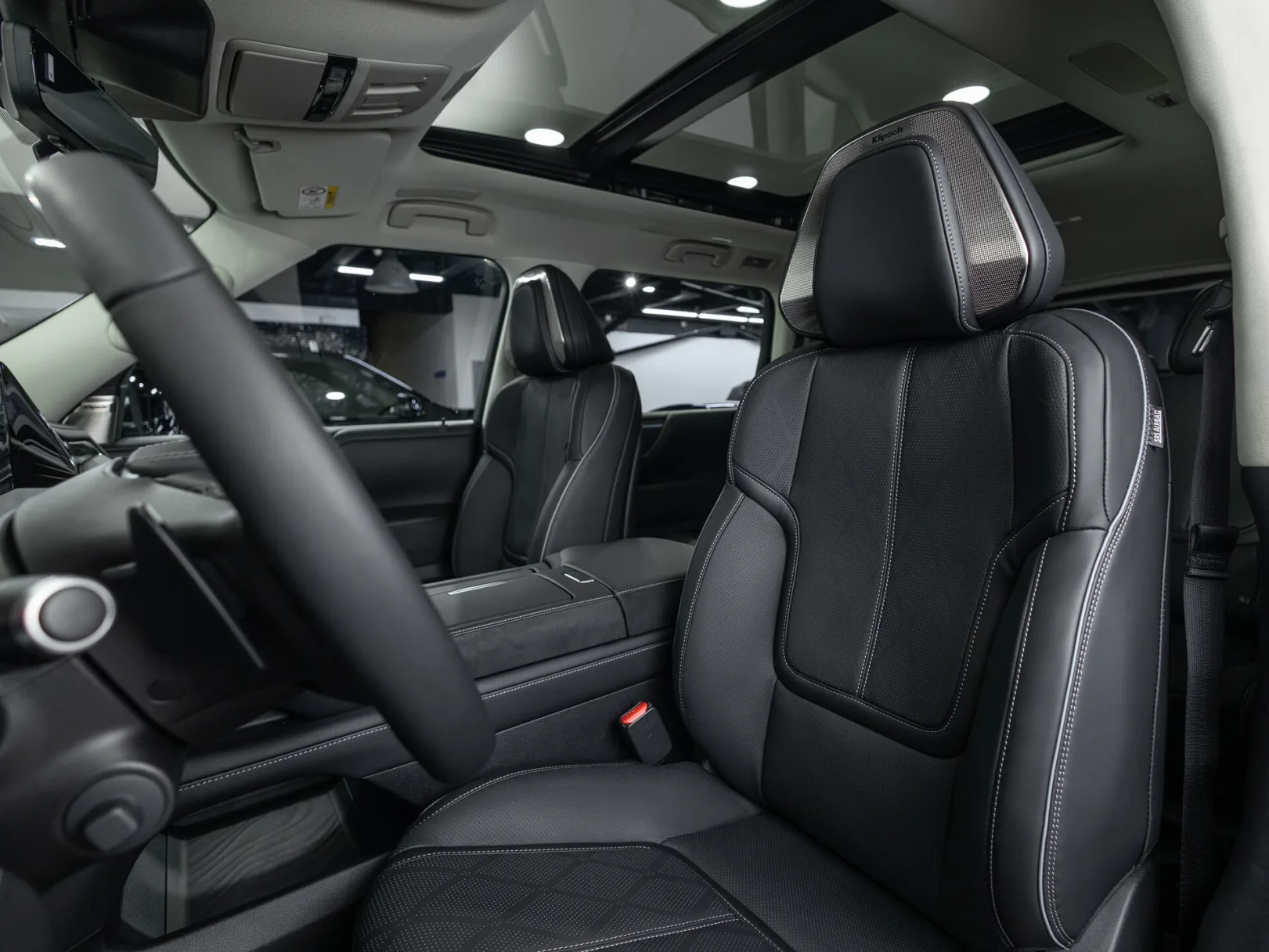 Infiniti QX80 Sensory II, 2026 — экстерьер, фото 11