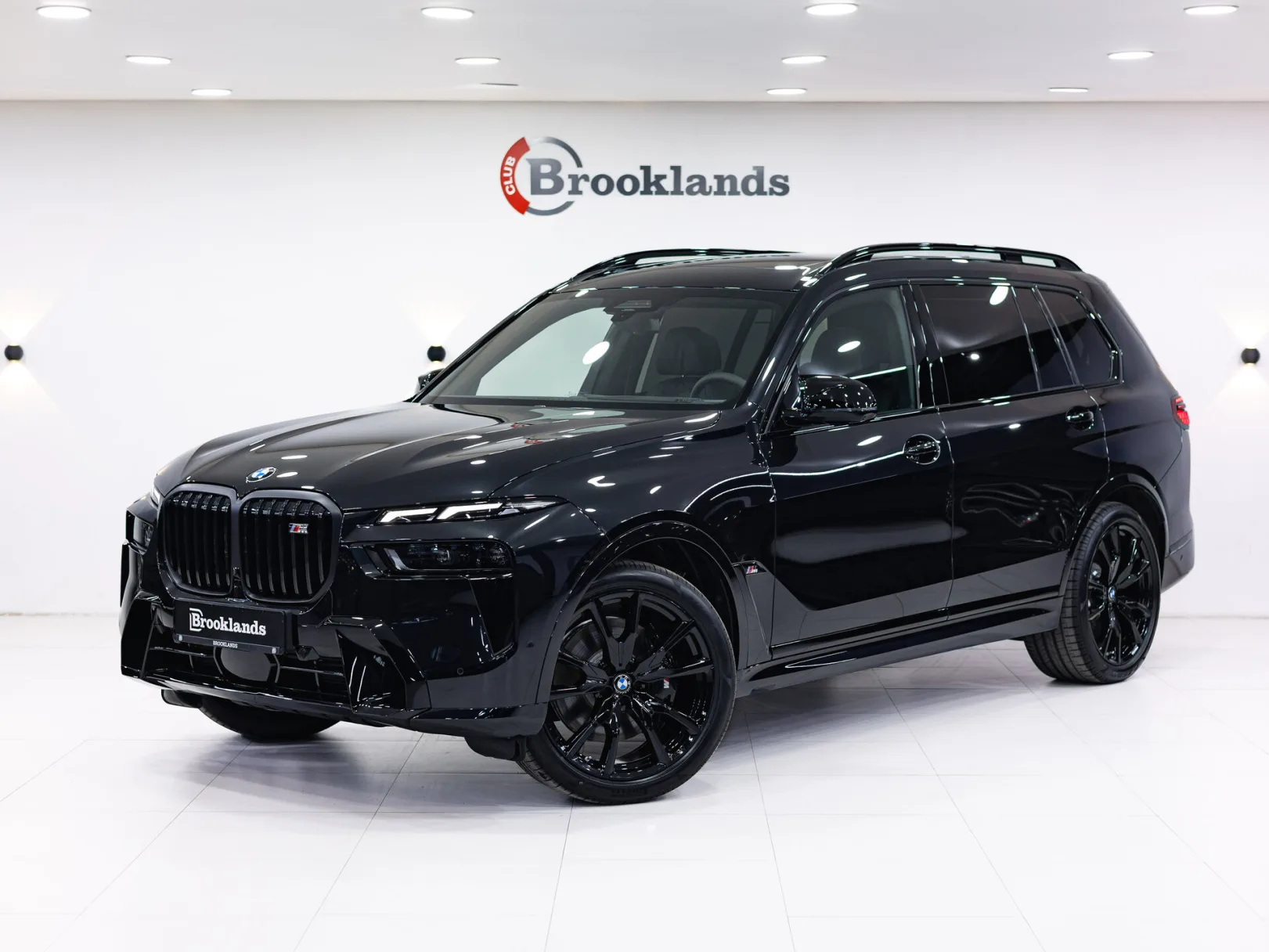 BMW X7 M60i xDrive Sport Pro I (G07) Рестайлинг, 2024 — экстерьер, фото 1