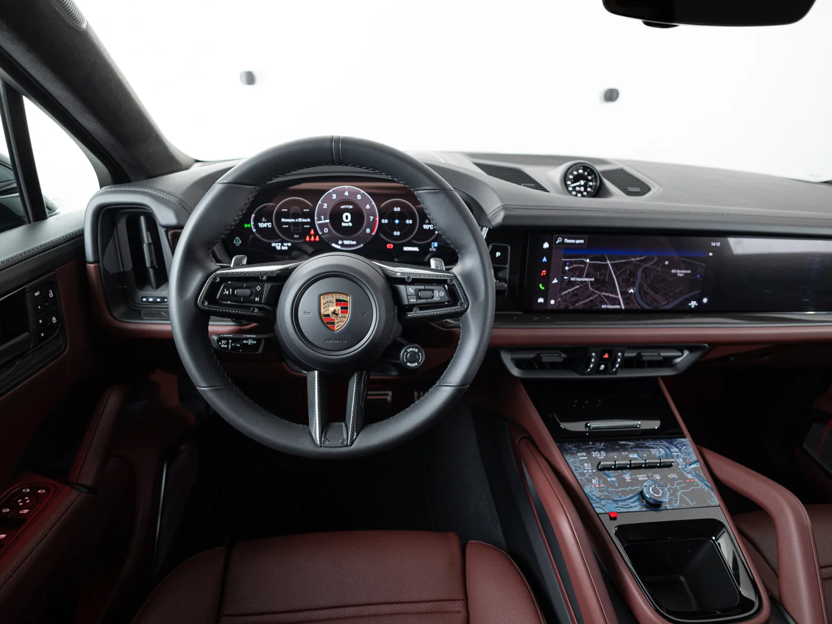 Porsche Cayenne GTS Coupé III Рестайлинг, 2024 — экстерьер, фото 12