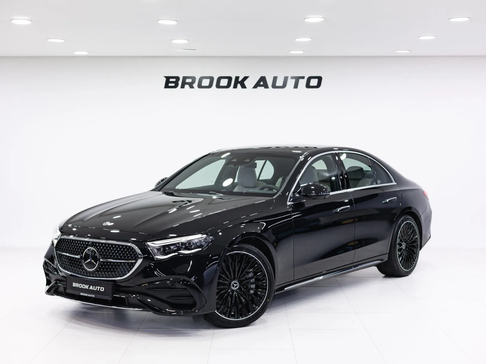 Mercedes-Benz E-Класс E 300 4MATIC AMG Line VI (W214, S214), 2025 — экстерьер, фото 1