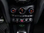 Mini Cabrio JCW III Рестайлинг, 2019 — экстерьер, фото 23