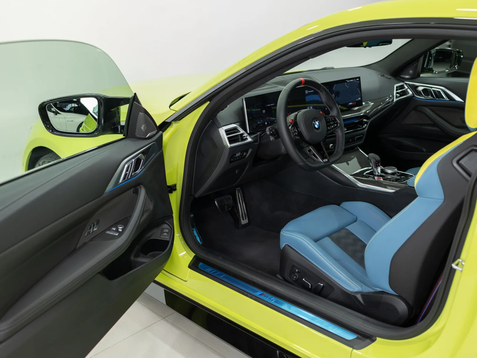 BMW M4 Competition xDrive G82/G83 Рестайлинг, 2025 — экстерьер, фото 7
