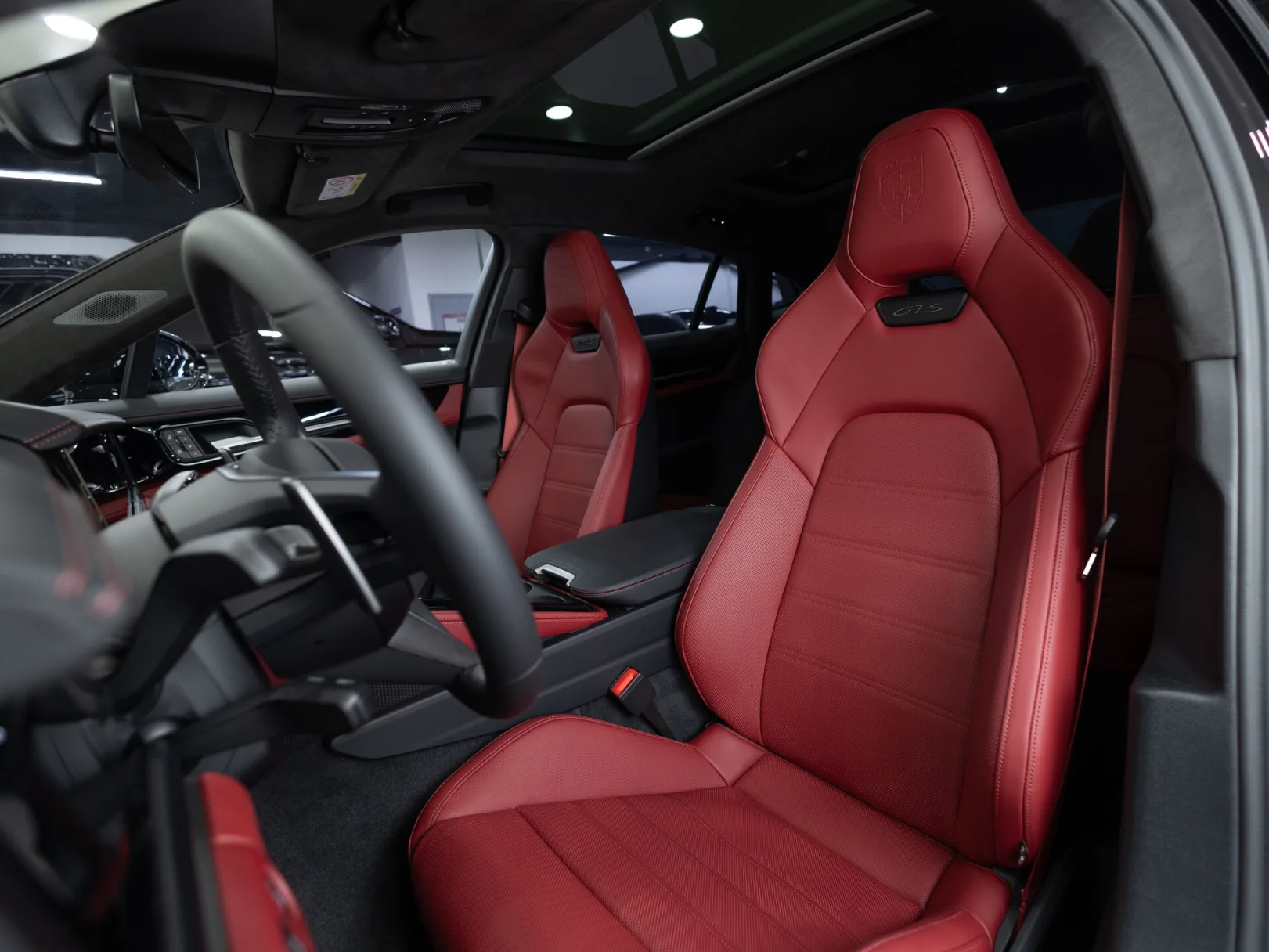Porsche Panamera GTS III, 2024 — экстерьер, фото 10