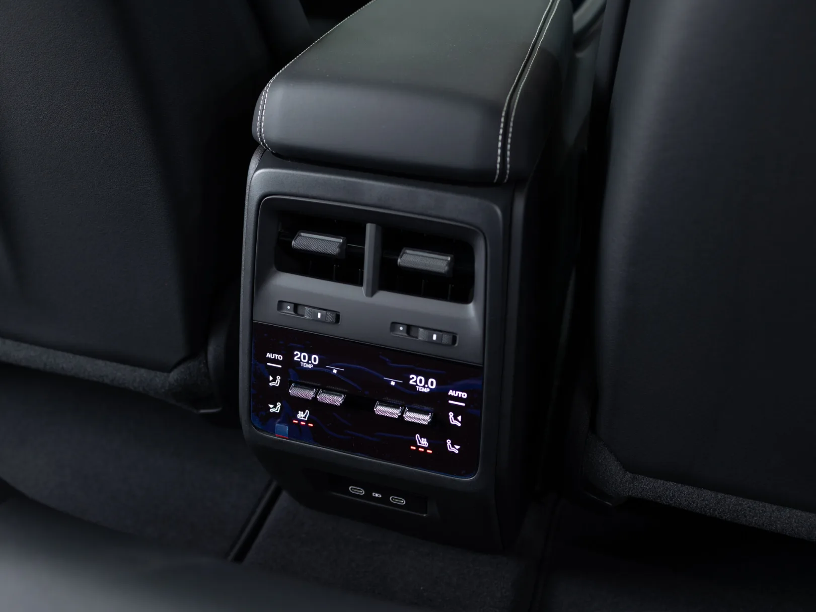 Porsche Macan 4S Electric II, 2025 — экстерьер, фото 26