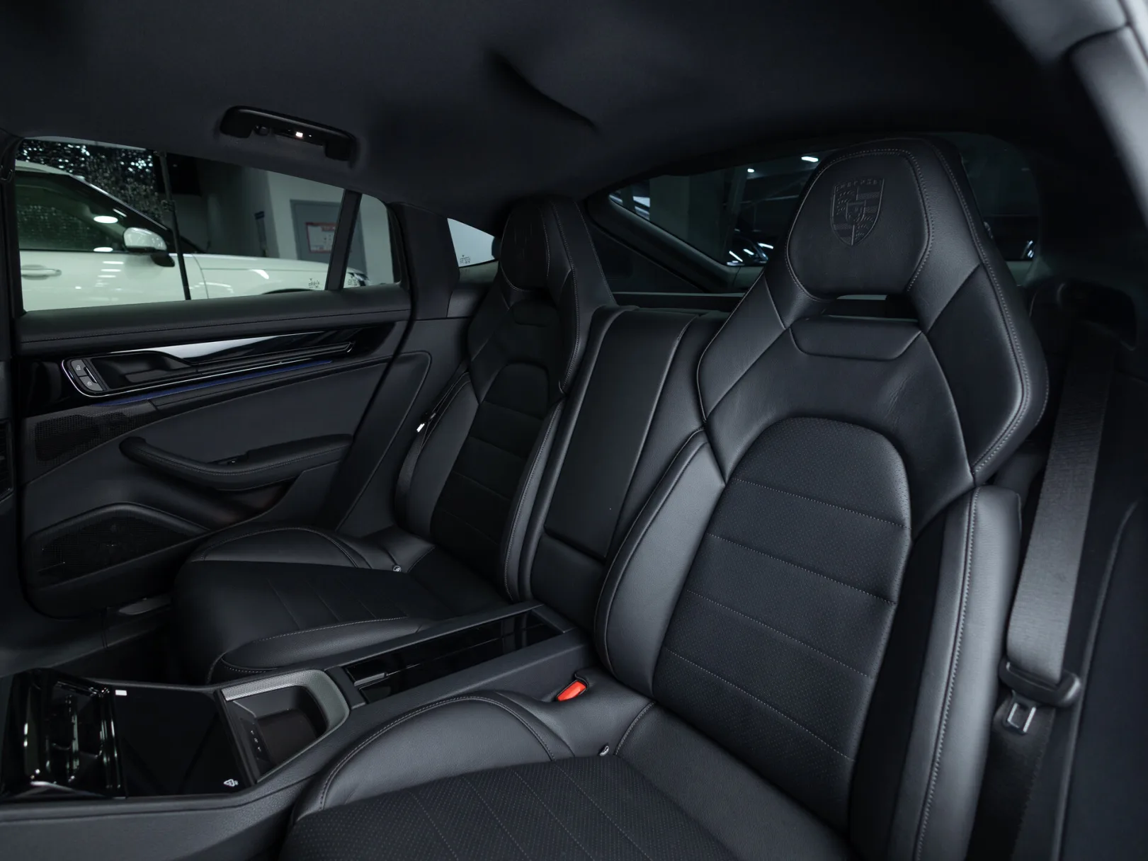 Porsche Panamera III, 2025 — экстерьер, фото 28